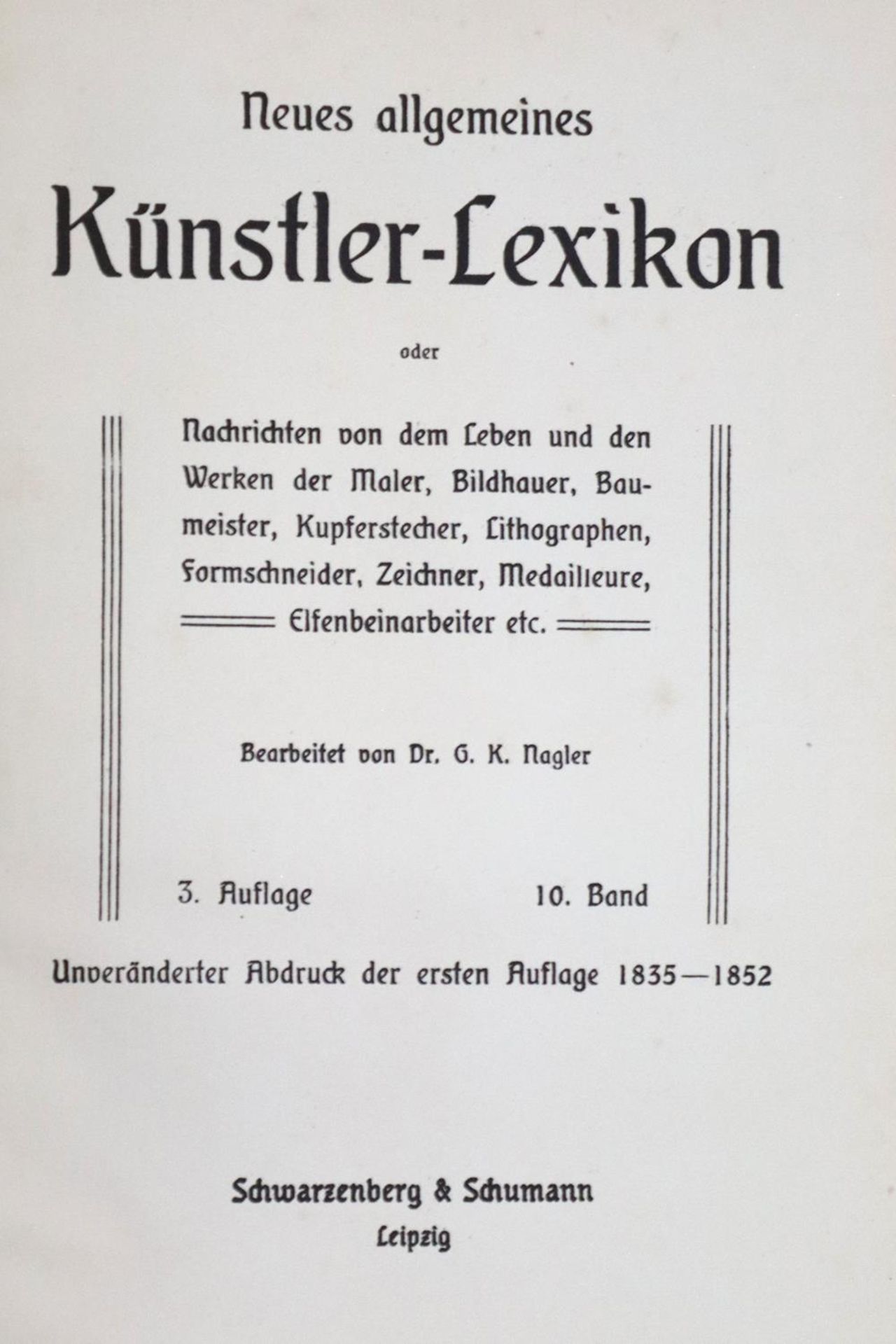 Konvolutvon 7 Werken, meist in Nachdrucken, in 70 Bdn. 1860-1955. Verschied. Einbände (außen und