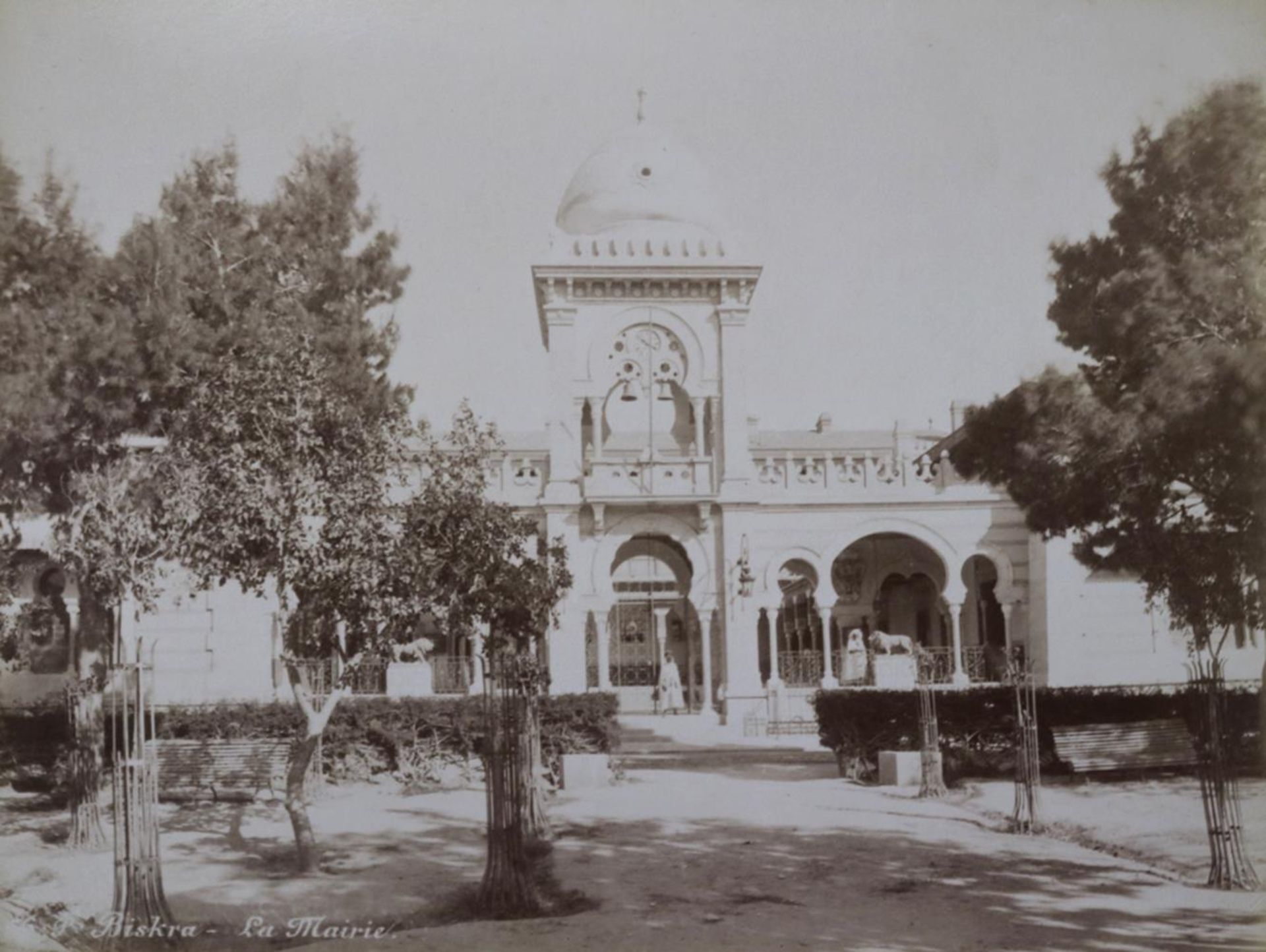 Bonfils,F.(Israel, Lebanon, Syria, Algeria). 3 Bde. mit 264 Albumin-Photographien, verso auf - Image 6 of 9