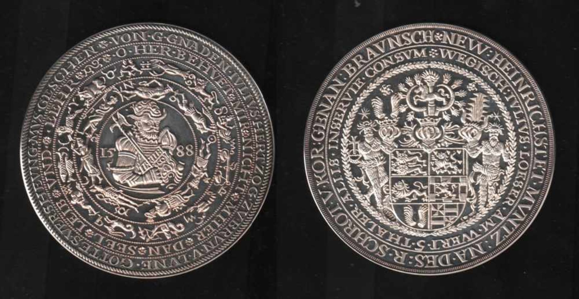 Braunschweig. Nachprägung aus Silber (1000)aus dem Jahr 1977 eines Juliuslösers zu 5 Talers von