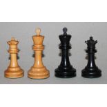 Europa. England. Staunton Schachfiguren aus Holz