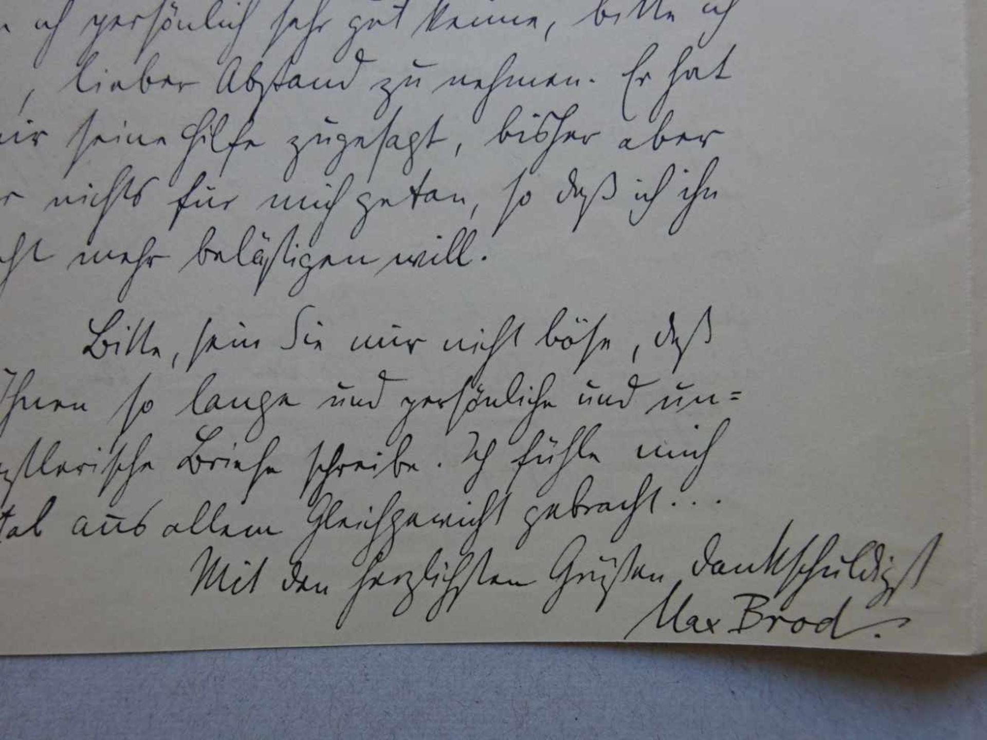 Brod, Max.Eigenhändiger Brief mit Unterschrift an Franz Servaes (Journalist, 1862-1947). Datiert ' - Bild 2 aus 2