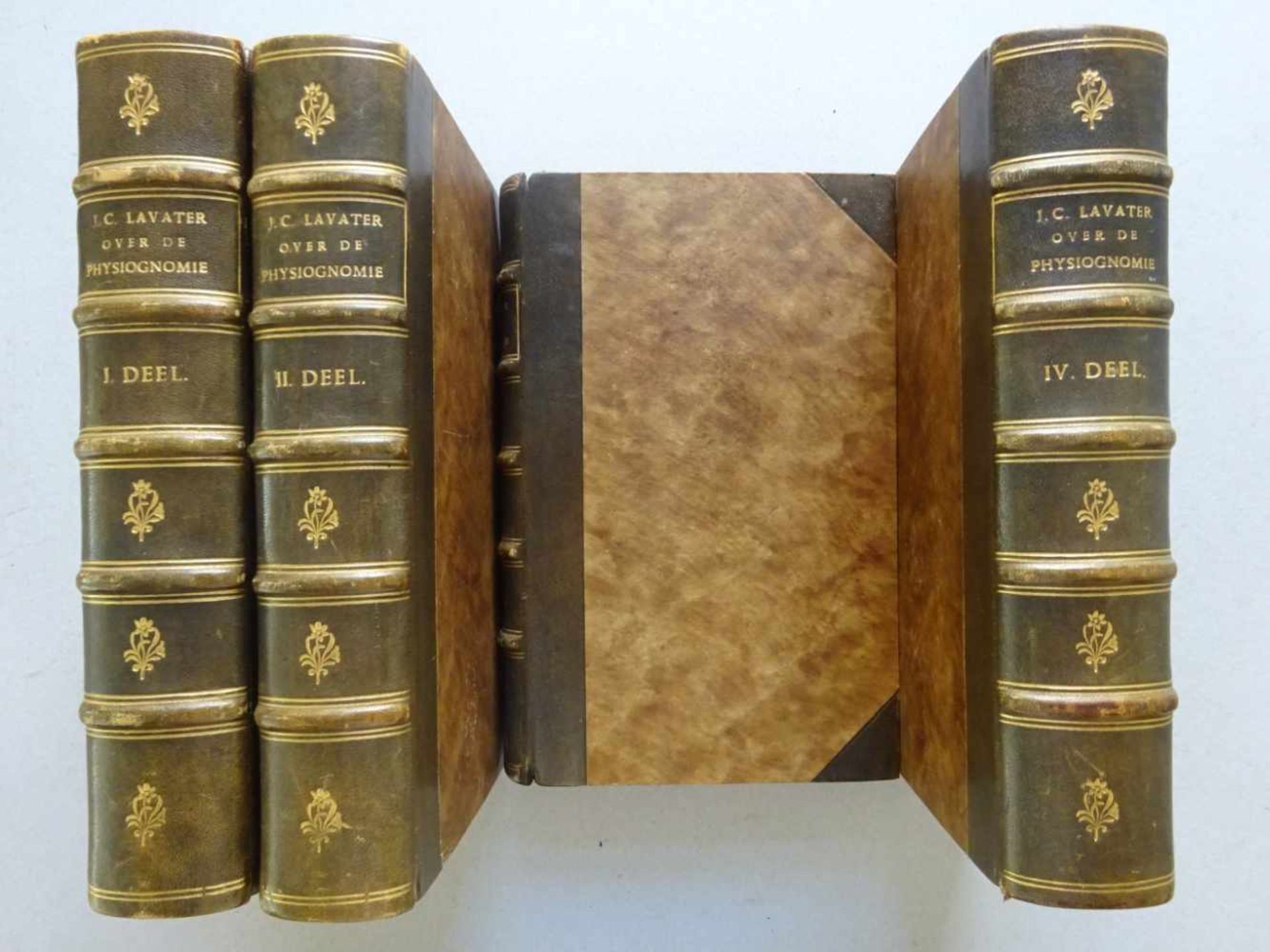 Lavater, J.C.Over de Physiognomie. 4 Bde. Amsterdam, Allart, 1781-84. Mit 4 Titelvign. und über