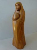 Fouesnant, Pierre(Lorient 1943 - 2009). Mutter und Kind. Skulptur aus Holz. (Um 1990). Signiert.