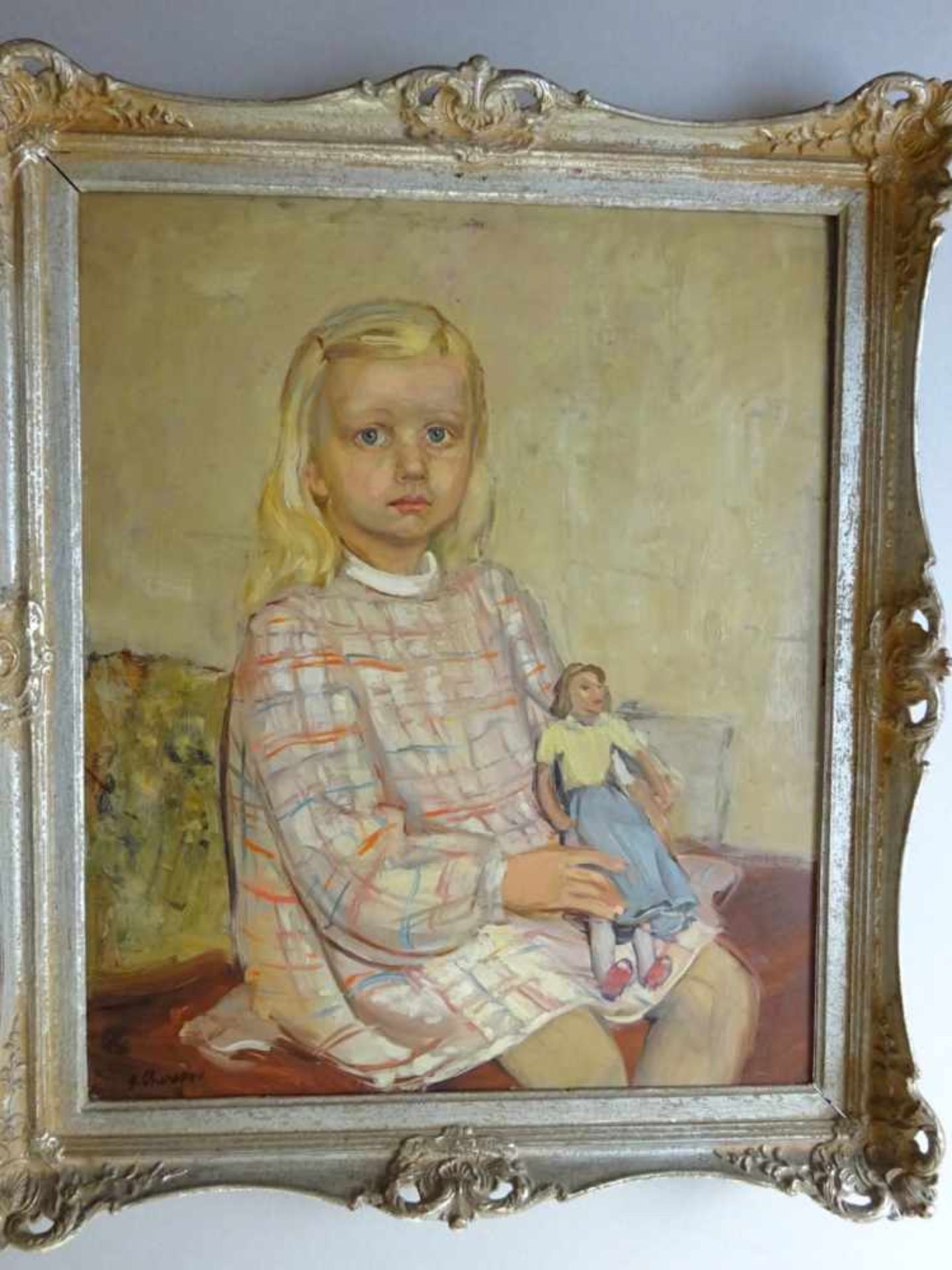 Cherepov, George(Litauen 1909 - 1987 USA). Mädchen mit Puppe. Öl auf Holz, um 1950. Unten links - Bild 2 aus 5