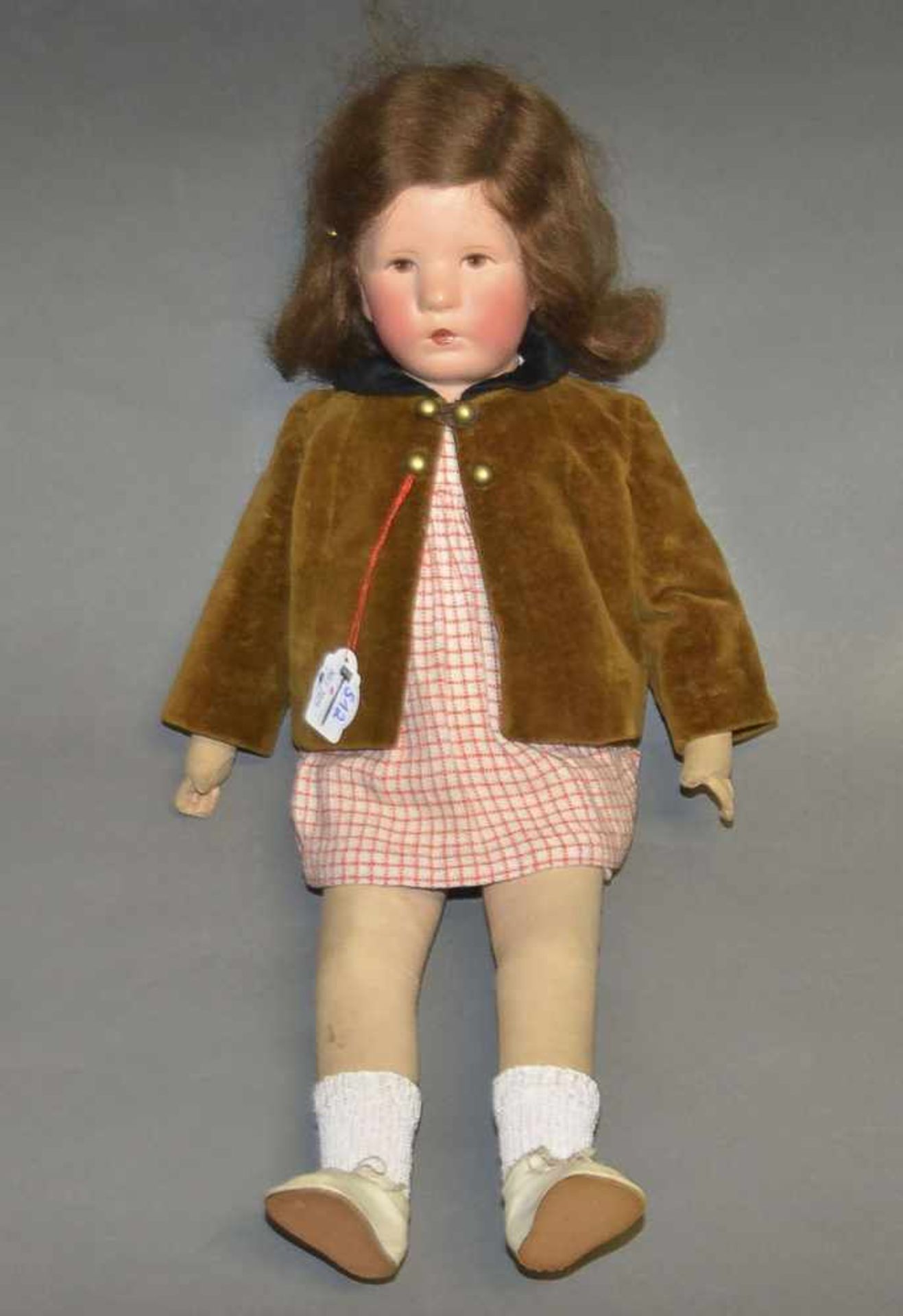 Käthe Kruse-Puppe VIII Deutsches Kind 1930-32. Mit bemaltem Ringhals-Stoffkopf und Stoffkörper mit