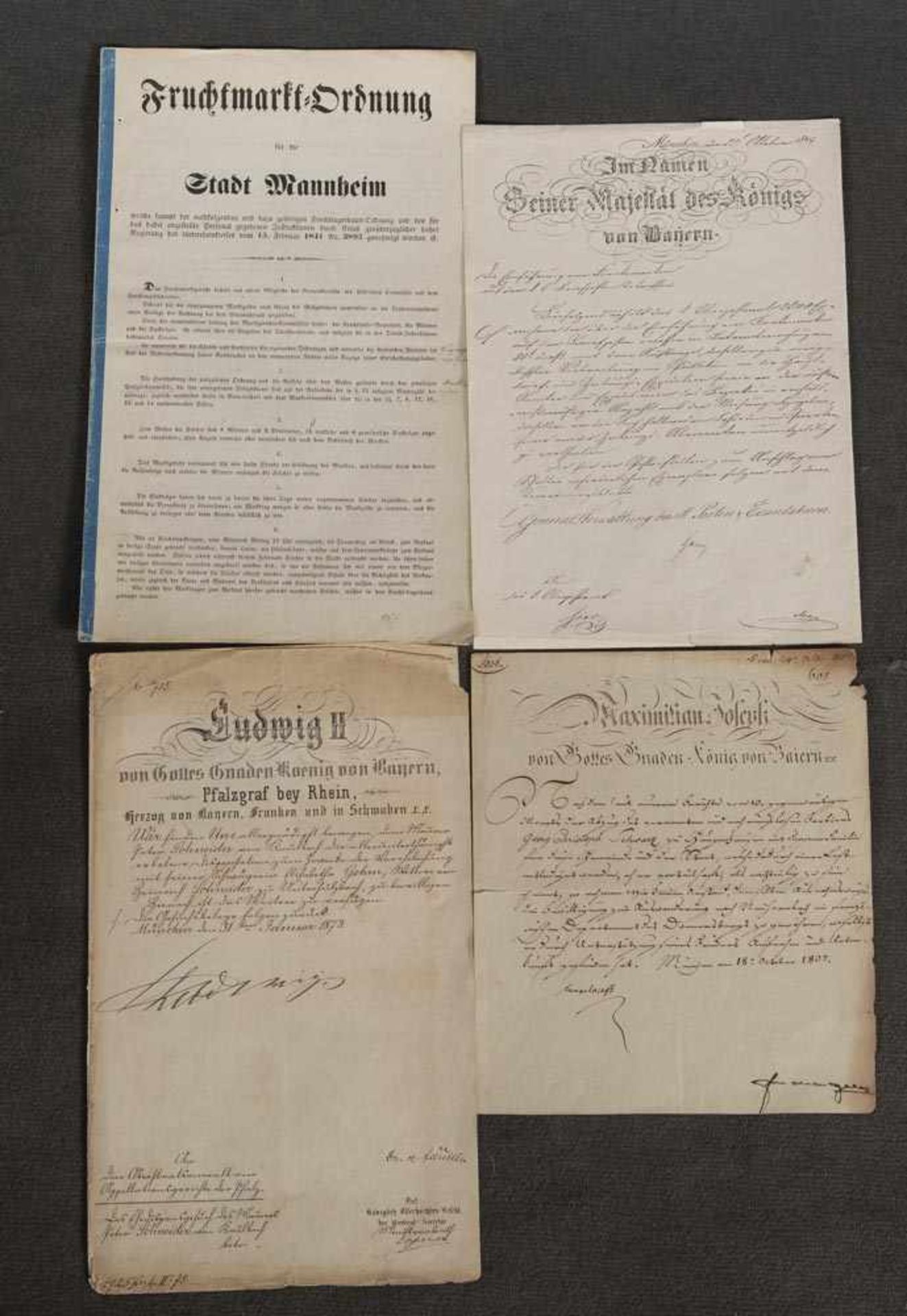 Drei Kanzleischreiben der Bayerischen Regierung von 1807, 1849 und 1873, sowie eine Fruchtmarkt-