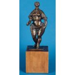 Bele Bachem (1916-2005). Stehender Frauenakt. Bronze, links vorne monogr. B, H=32 bzw. 47 cm.