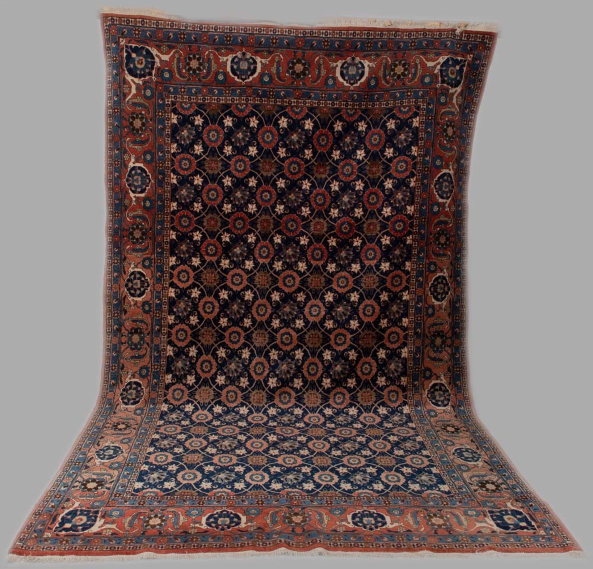 Isfahan-Teppich, 330 x 205 cm.