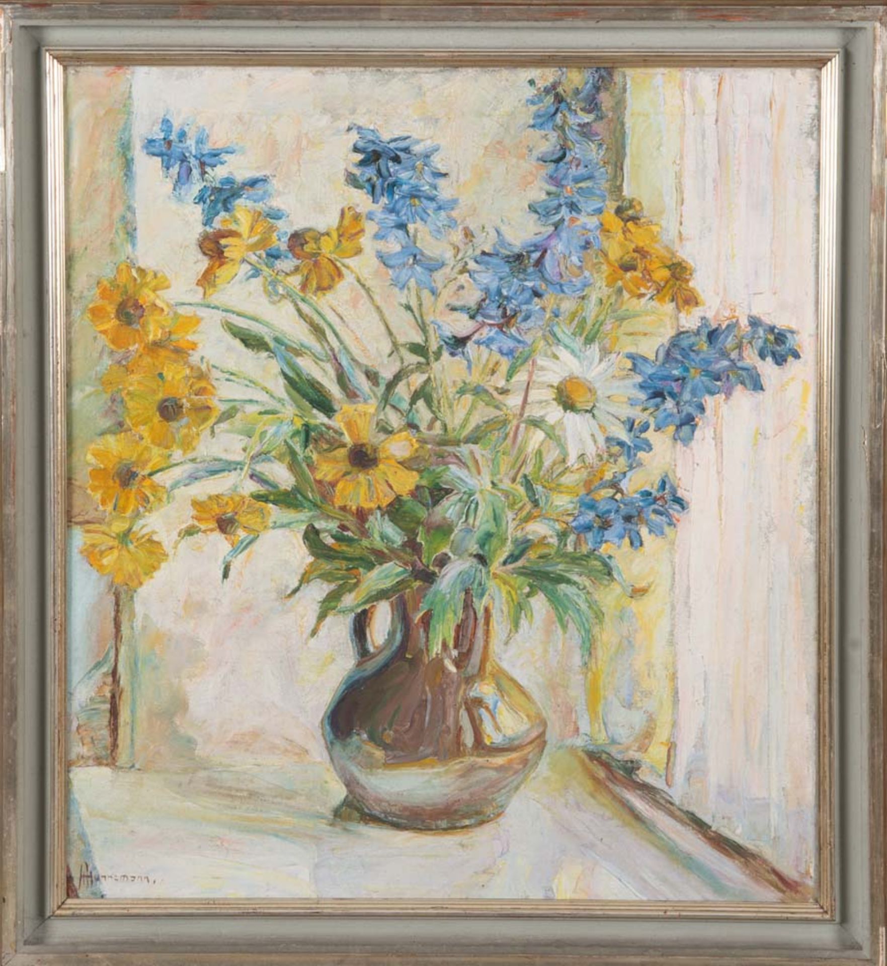 T. H. Hannemann (Maler des 20. Jhs.). Blumenstrauß in Vase. Öl/Lw., li./u./sign., gerahmt, 76 x 68