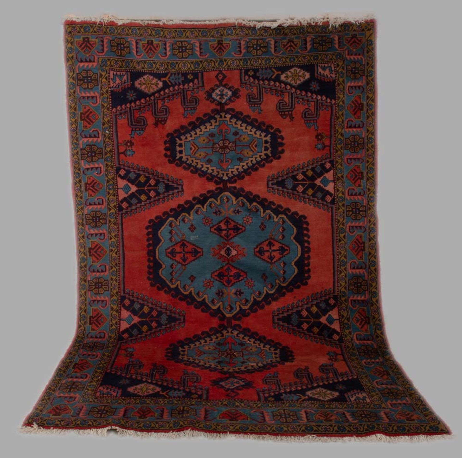 Kaukasischer Teppich, 298 x 200 cm.