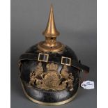 Pickelhaube. Bayern 20. Jh. Leder / Messing. (besch. / ergänzt)