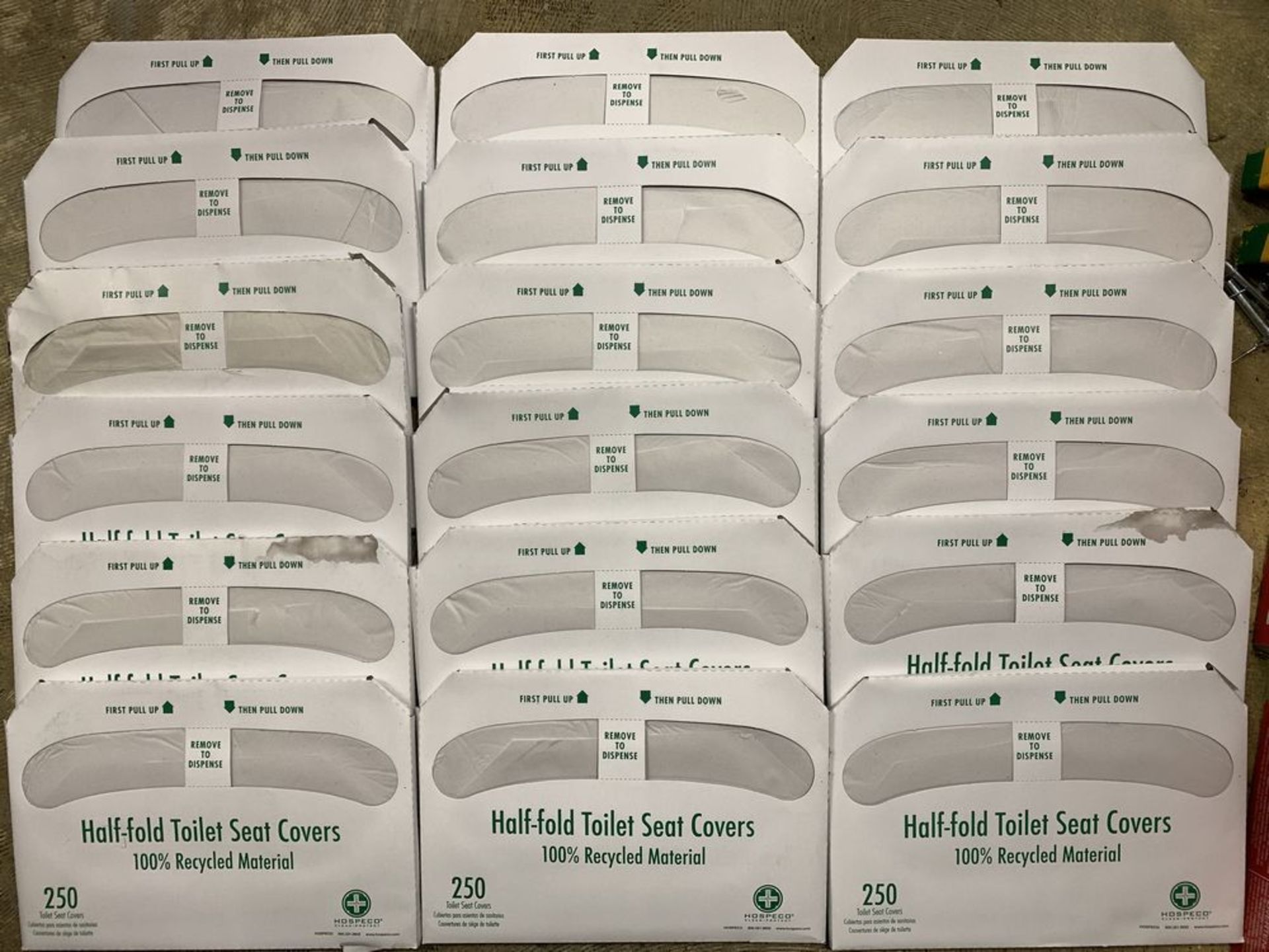 32 PACKS - HOSPECO HEALTHGARD TOILET SEAT COVERS - WHITE 250 COVERS/ PACK - HALF FOLD - MODEL
