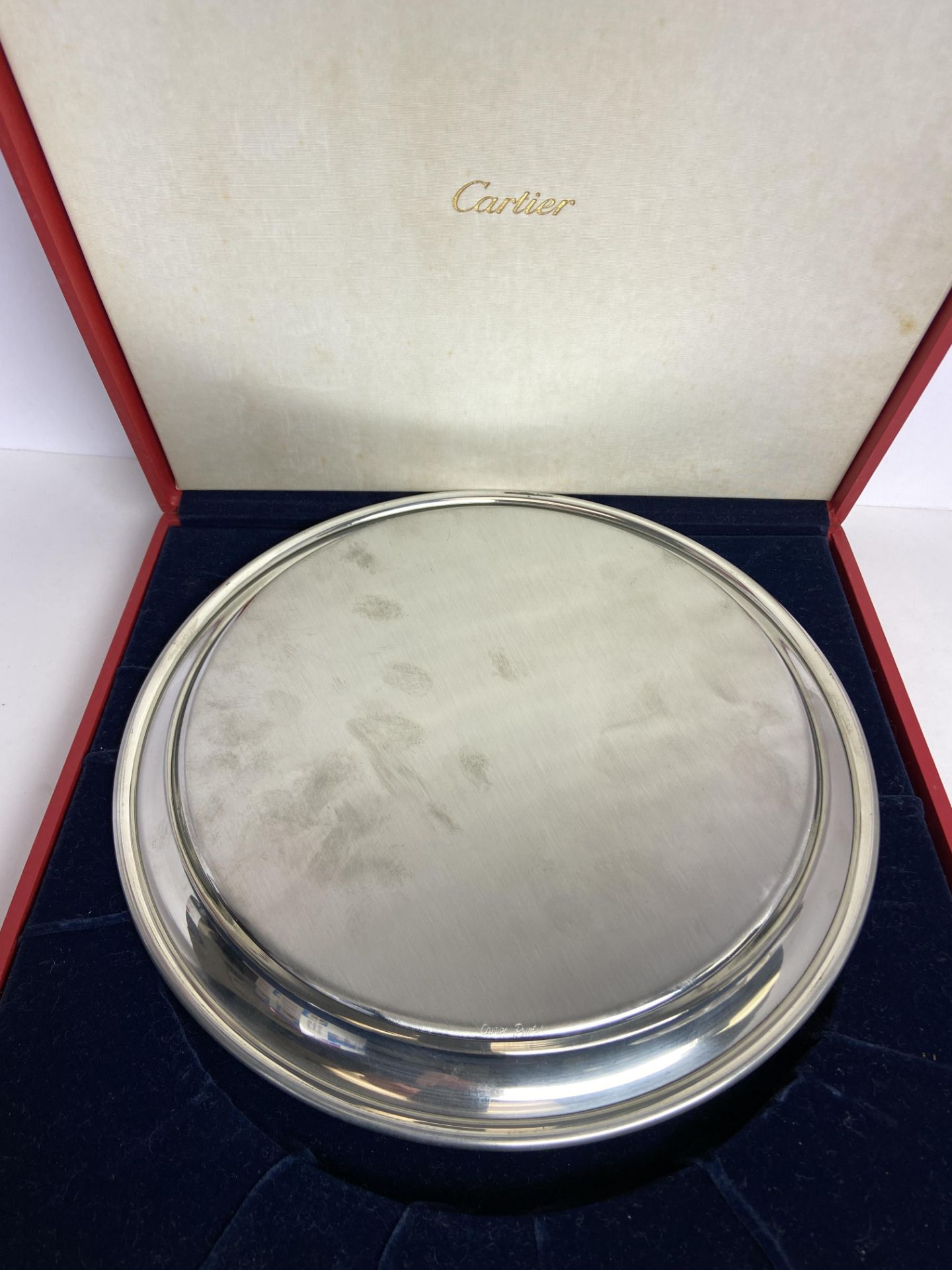 1970's Cartier Polished Pewter Platter in Box and with Dust Cover - Image 3 of 6