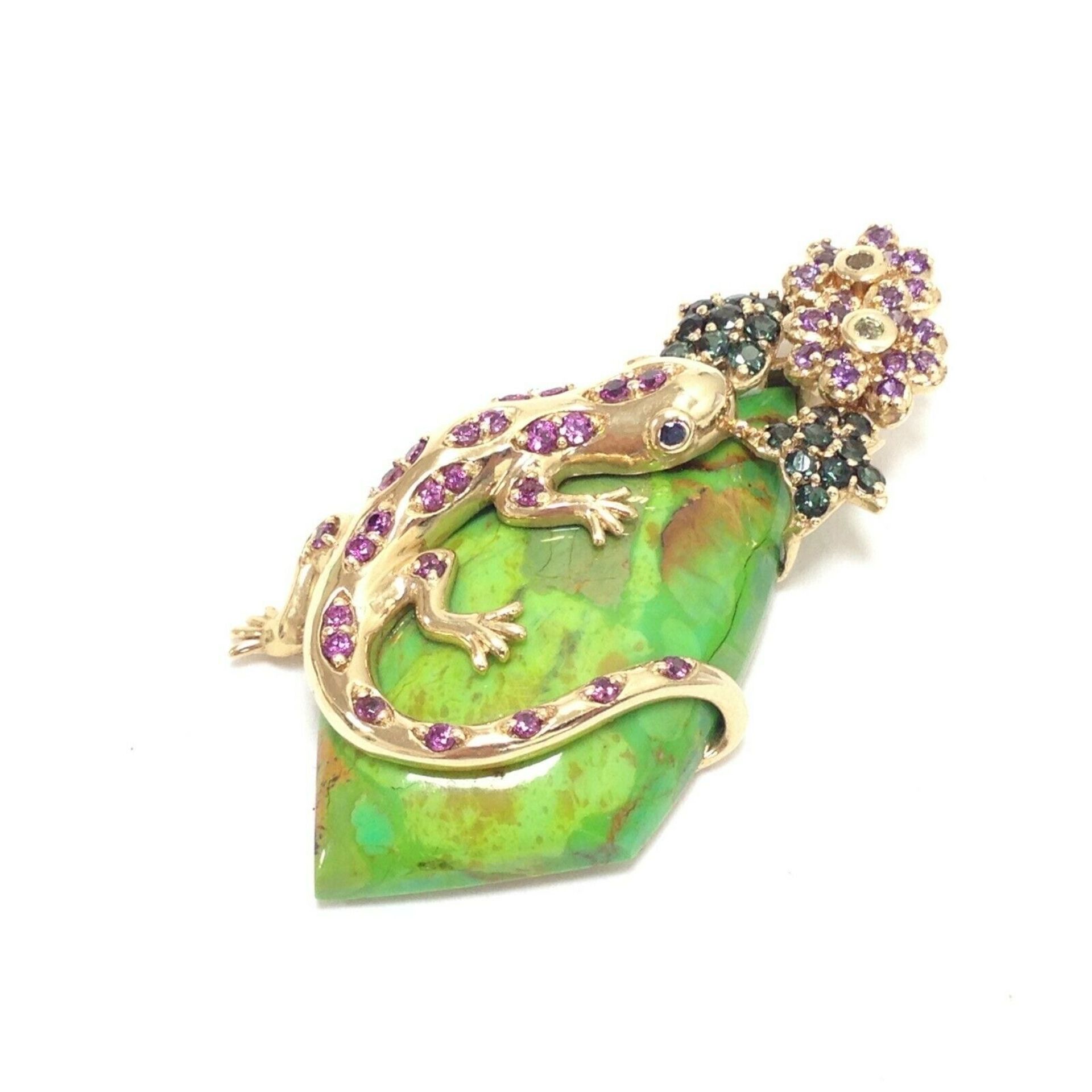 14K Yellow Gold Gaspeite w/ Green & Purple Stones Lizard & Flowers Large Pendant