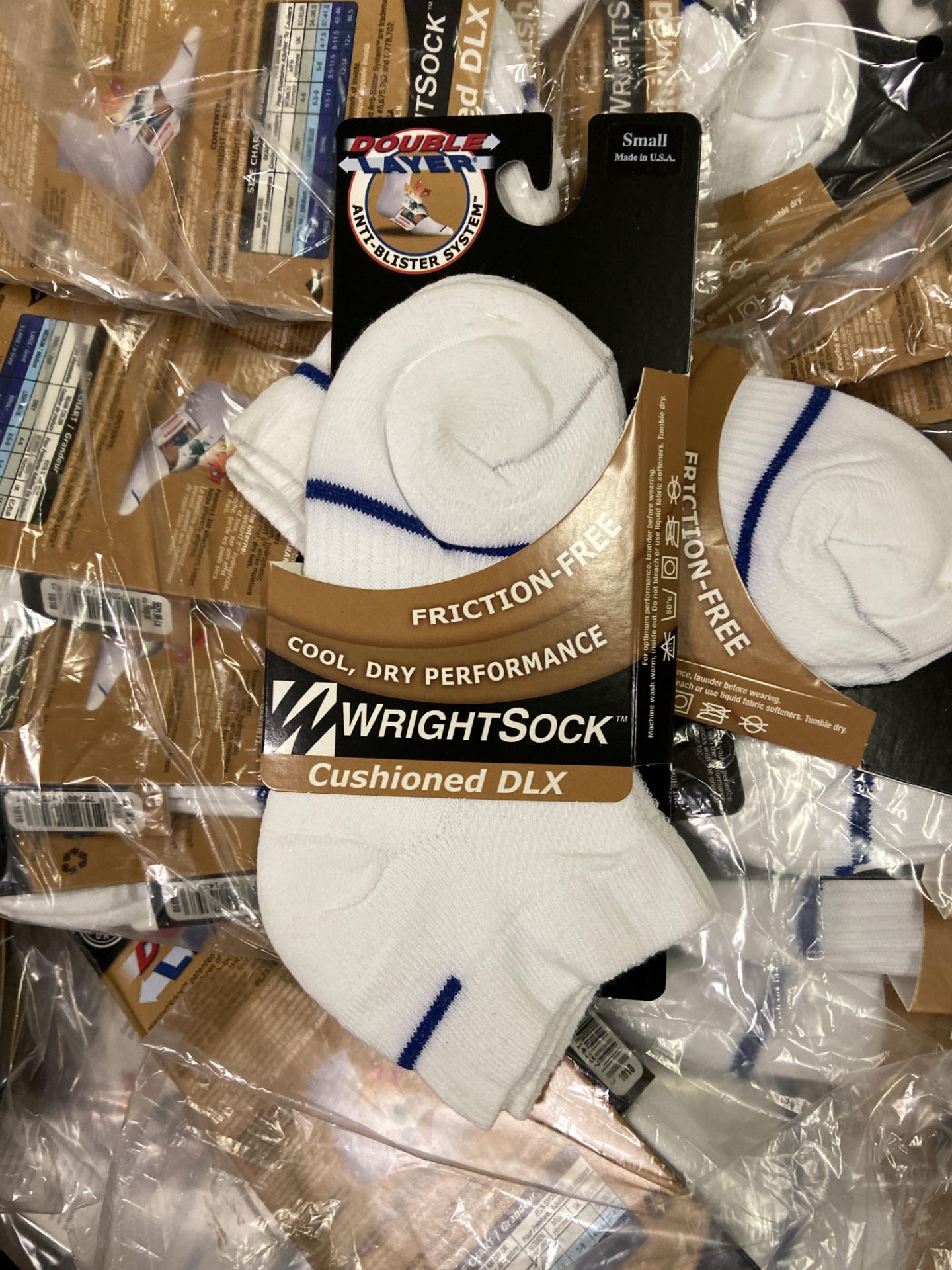 500+ packs of New Socks, Wrightsock Coolmesh & Cushioned DLX, Double Layer, White Gray/Blue Stripe - Image 5 of 6