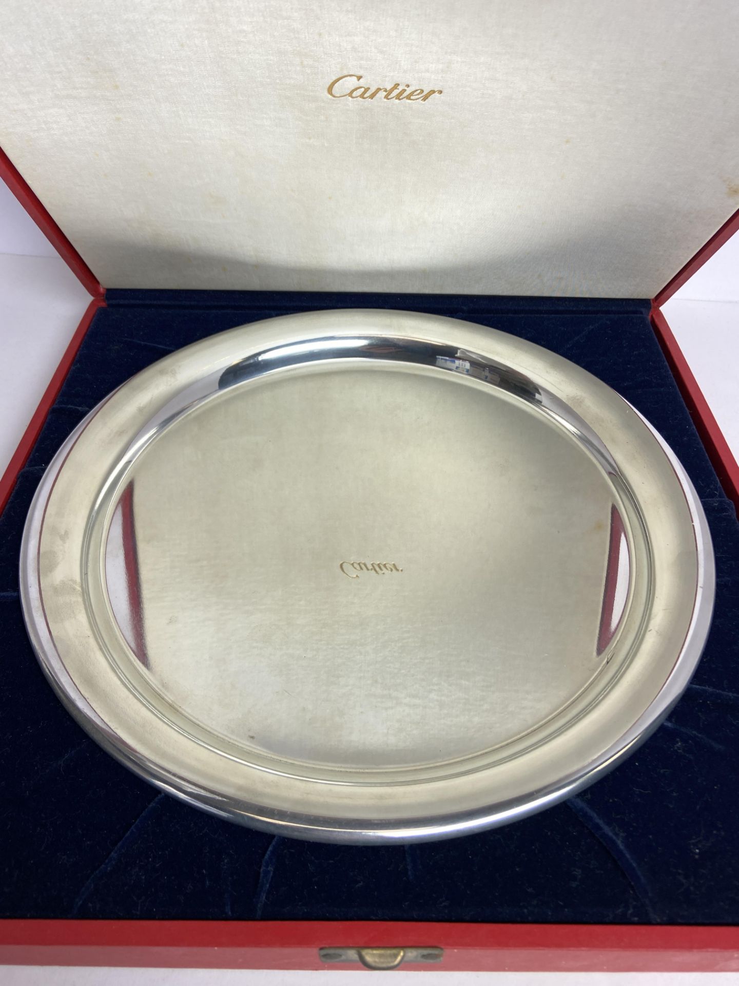 1970's Cartier Polished Pewter Platter in Box and with Dust Cover - Image 2 of 6