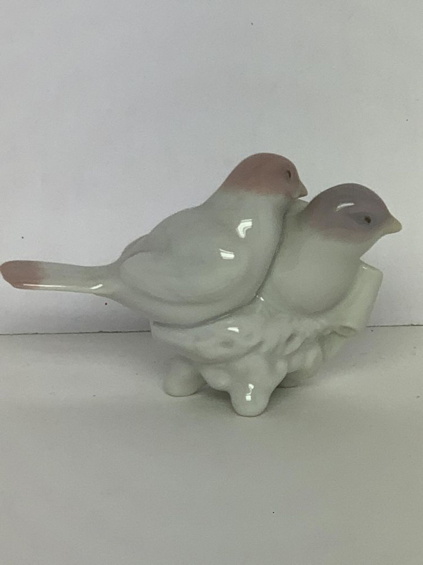 Lladro Collectable Bird Ornament - Image 2 of 4
