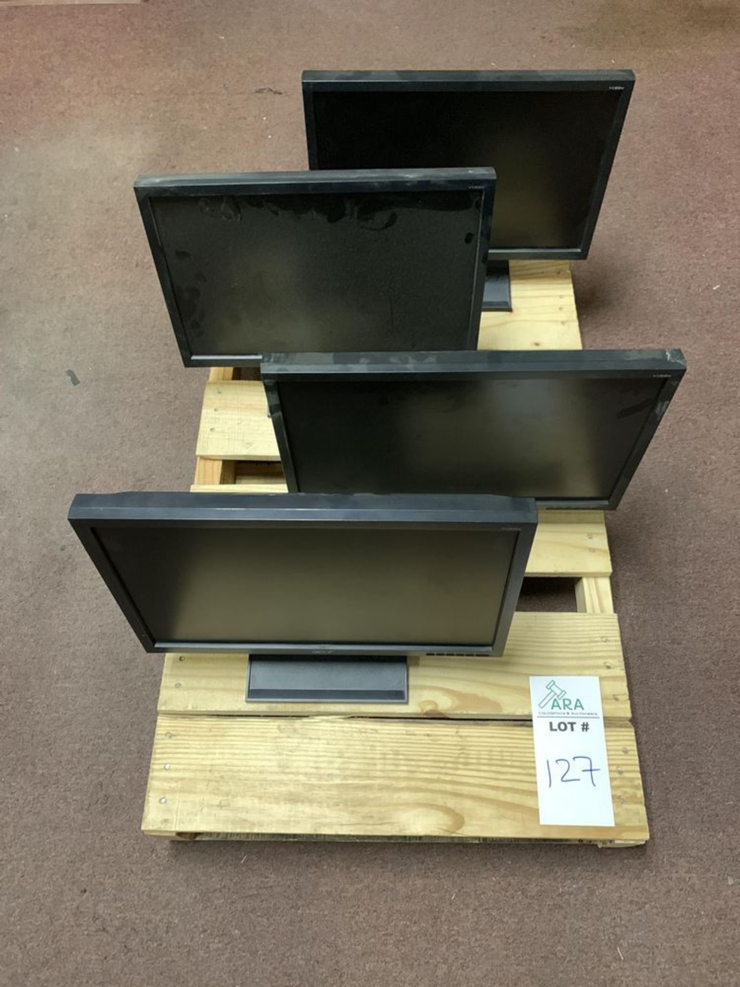4 ACER V193W MONITORS. ALL ITEMS ARE SOLD AS IS UNTESTED BUT CAME FROM A WORKING ENVIRONMENT. NOT - Image 2 of 3