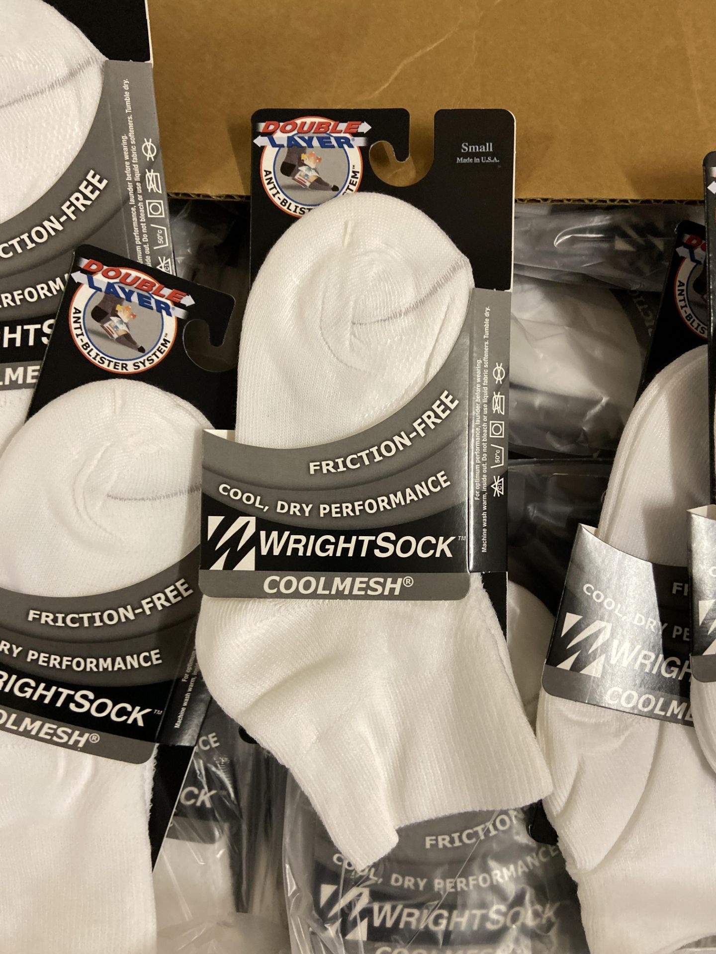 250+ packs of New Socks, Wrightsock Coolmesh, Double Layer, White Each lot has approx 250 packs, - Image 2 of 3