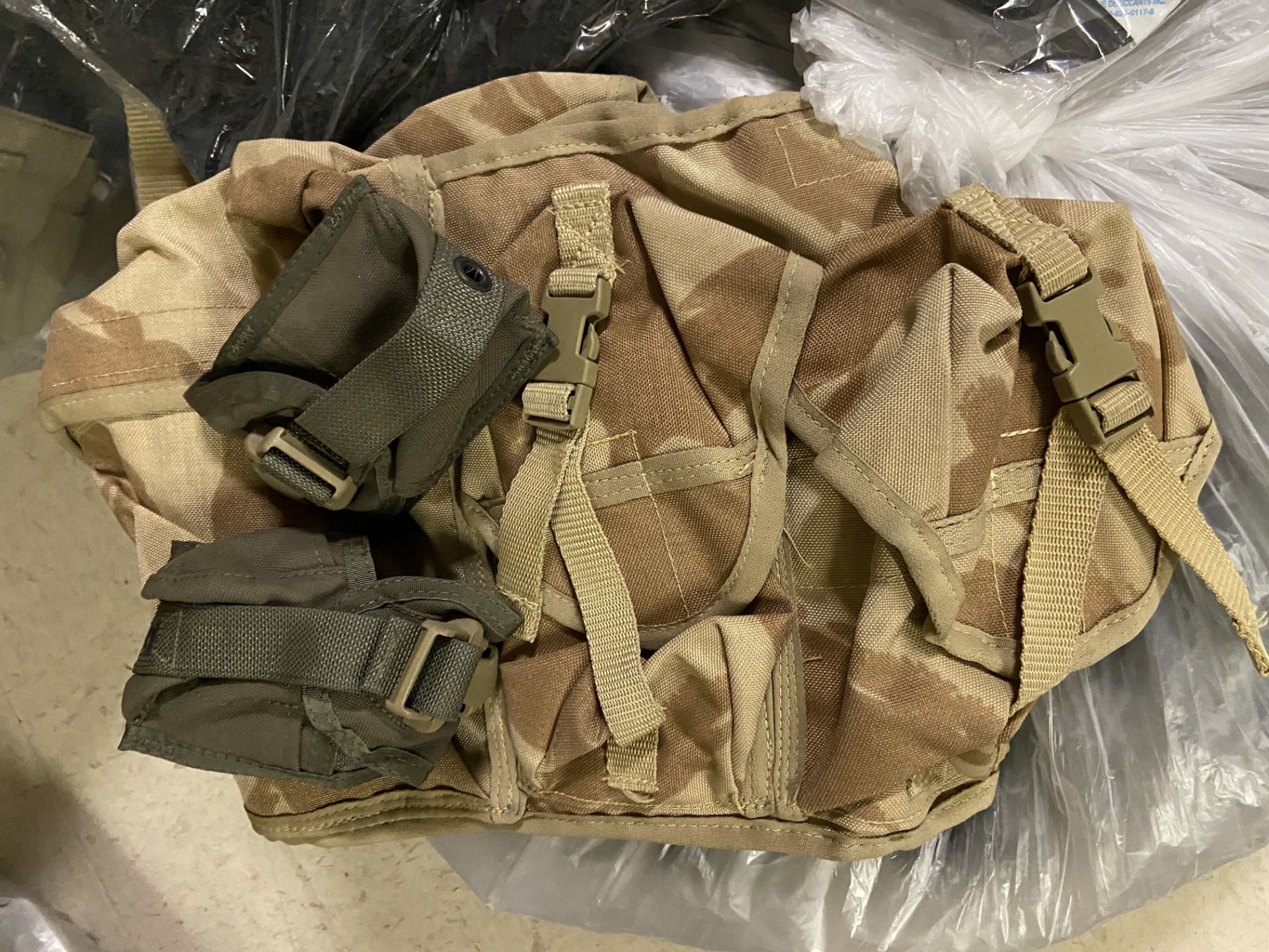 Blackwater Tactical Gear, Approx 150+, Misc Vest Gear, Holster Parts, Utility Pouches, Gloves, Etc - Image 6 of 9