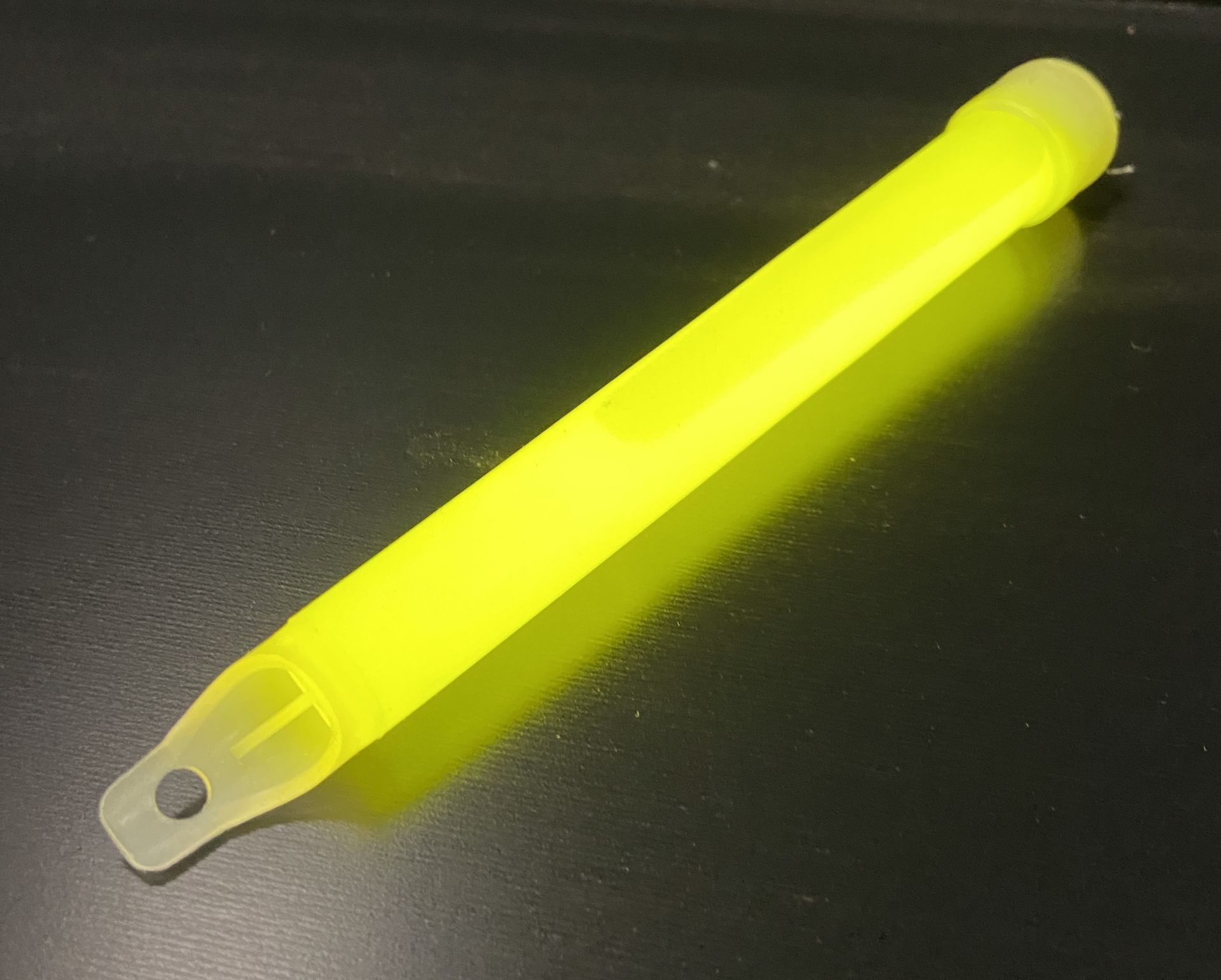 Combat ChemiLume Tactical Light Glow Sticks, 800++, Yellow - Image 2 of 6