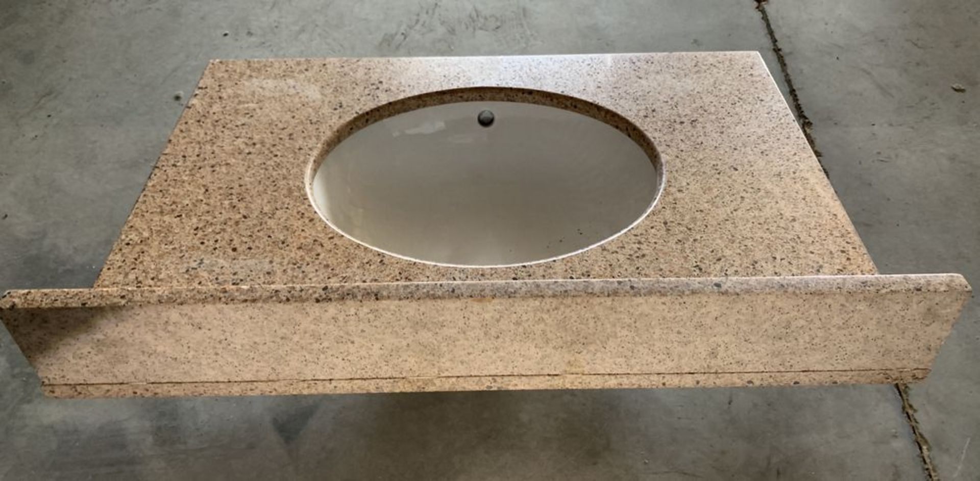 Lowes Quartz Stone Countertop and Sink, Install Ready, 32"x24" - Sand - Image 4 of 4