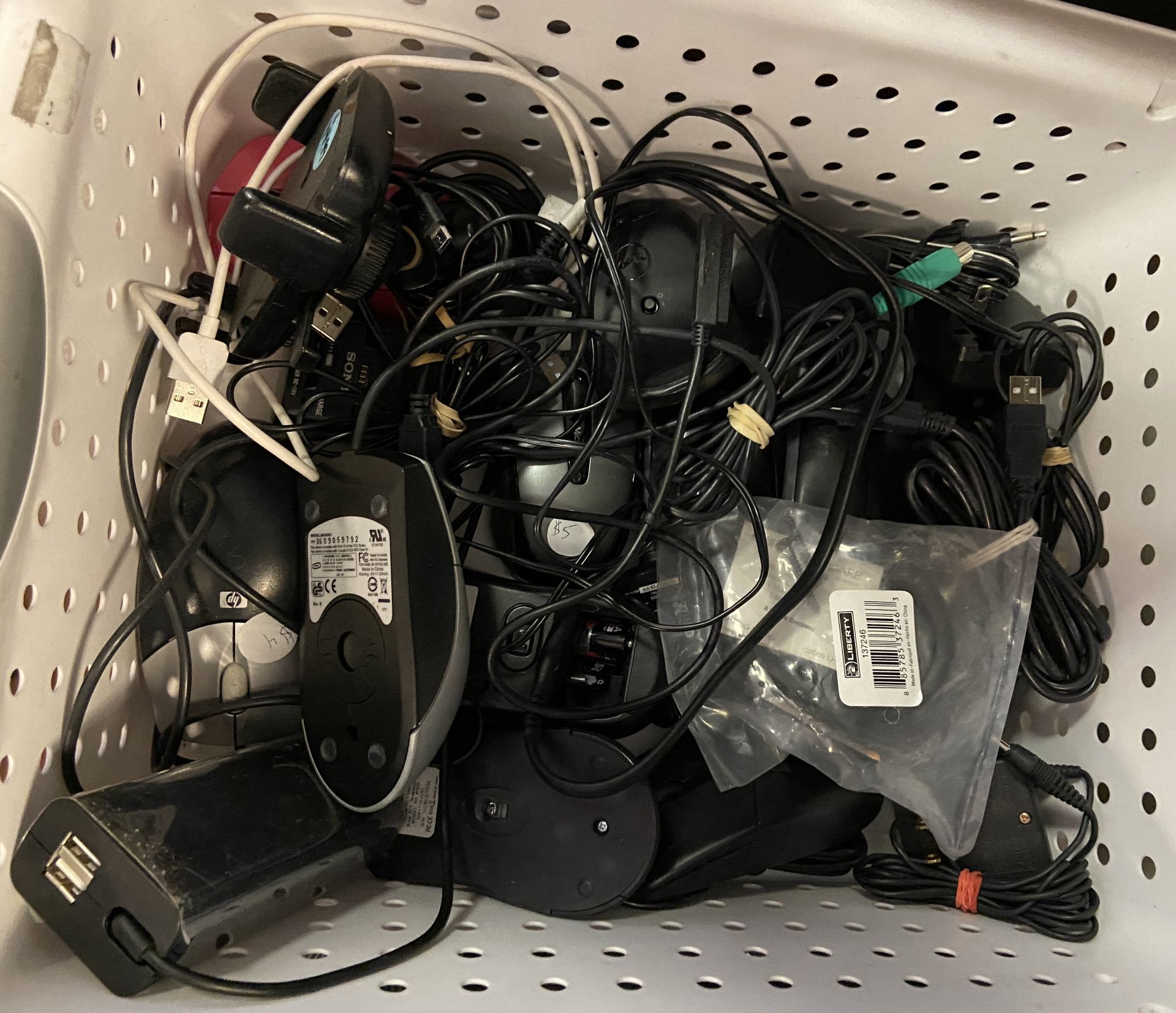 Assorted computer chargers, cords and mice - Image 3 of 3