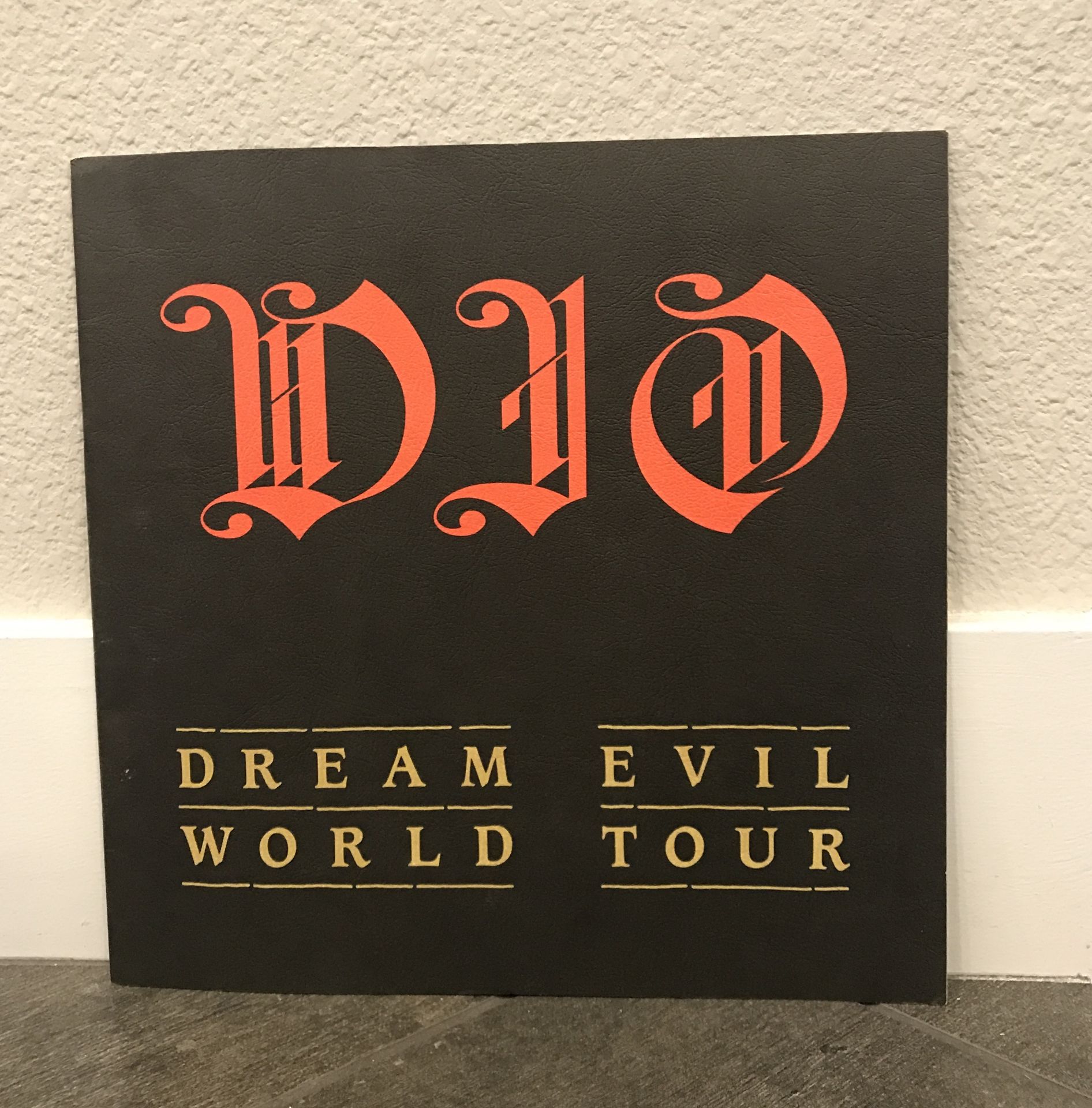 DIO DREAM EVIL WORLD TOUR PROGRAM
