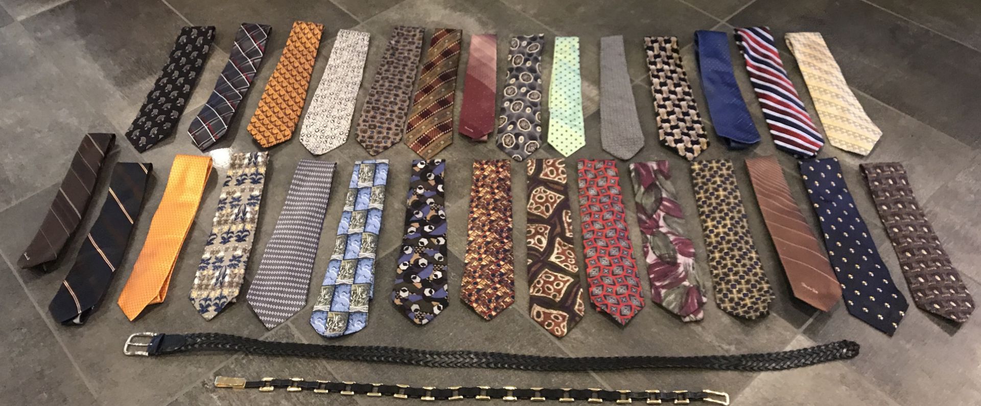 29 ASSORTED DESIGNER TIES AND TWO BLACK BELTS
