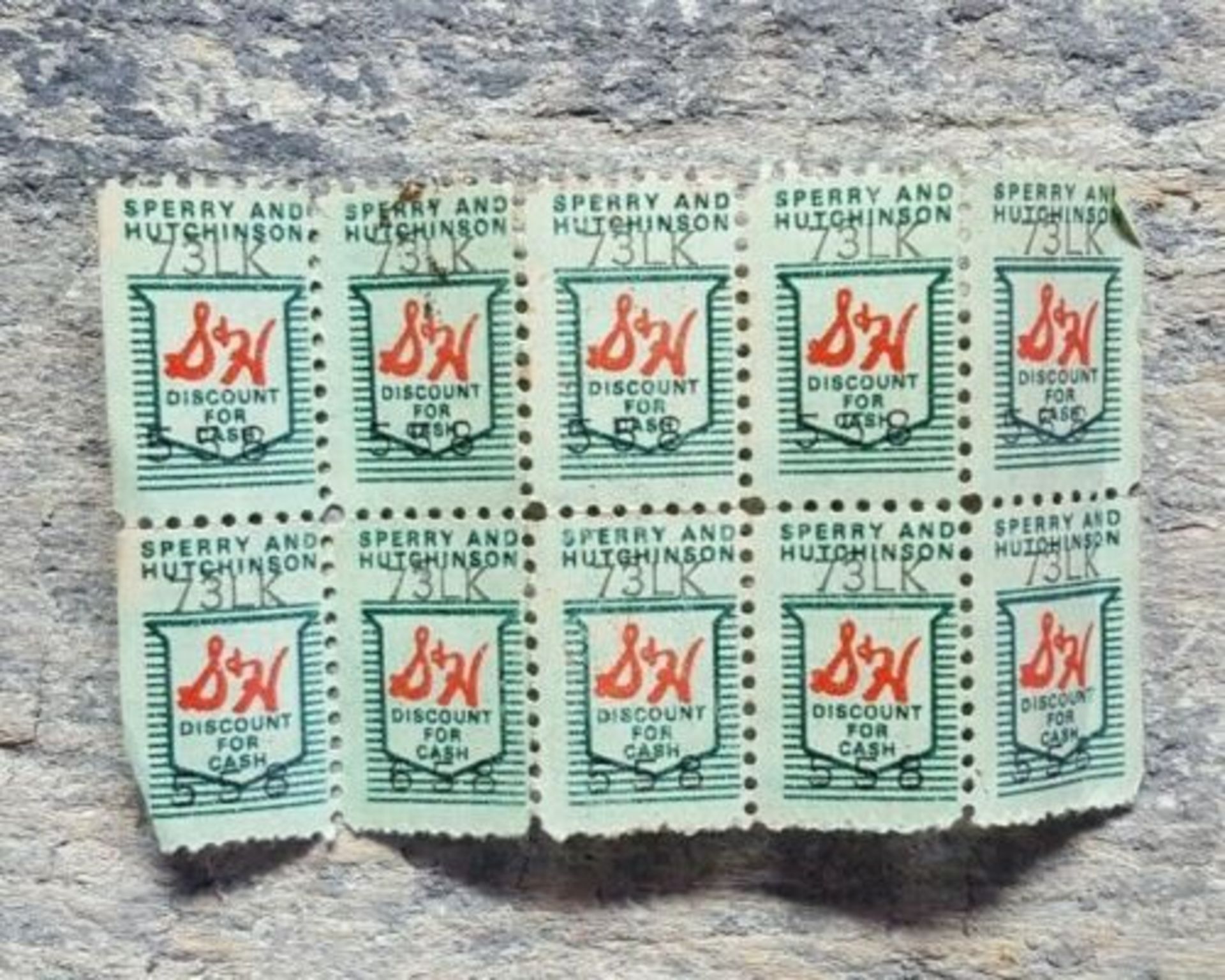 GIANT STAMP COLLECTION, MOSTLY UNUSED STAMPS - Image 6 of 7
