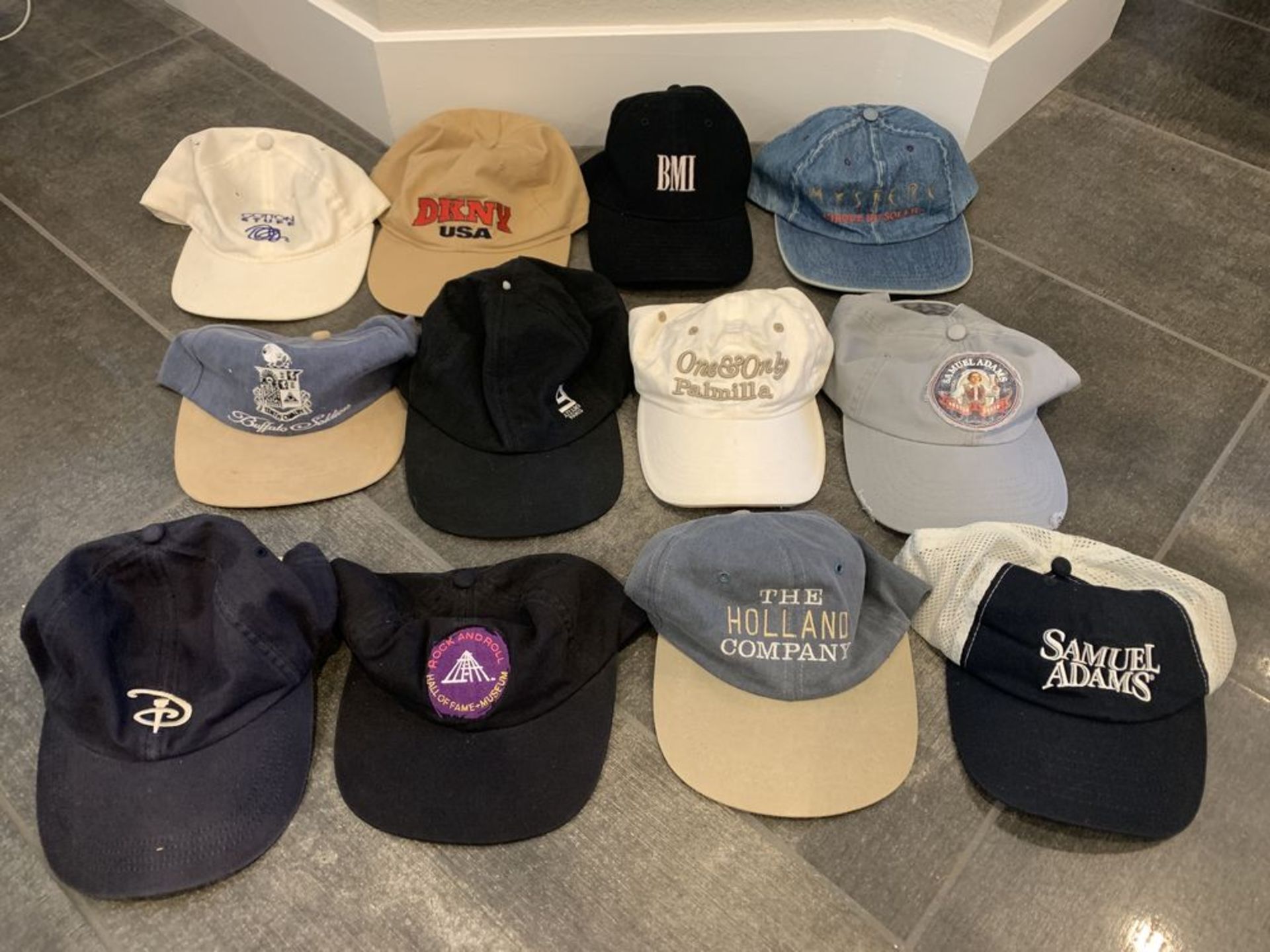 BOX OF 12 HATS MIXED STYLES AND SIZES