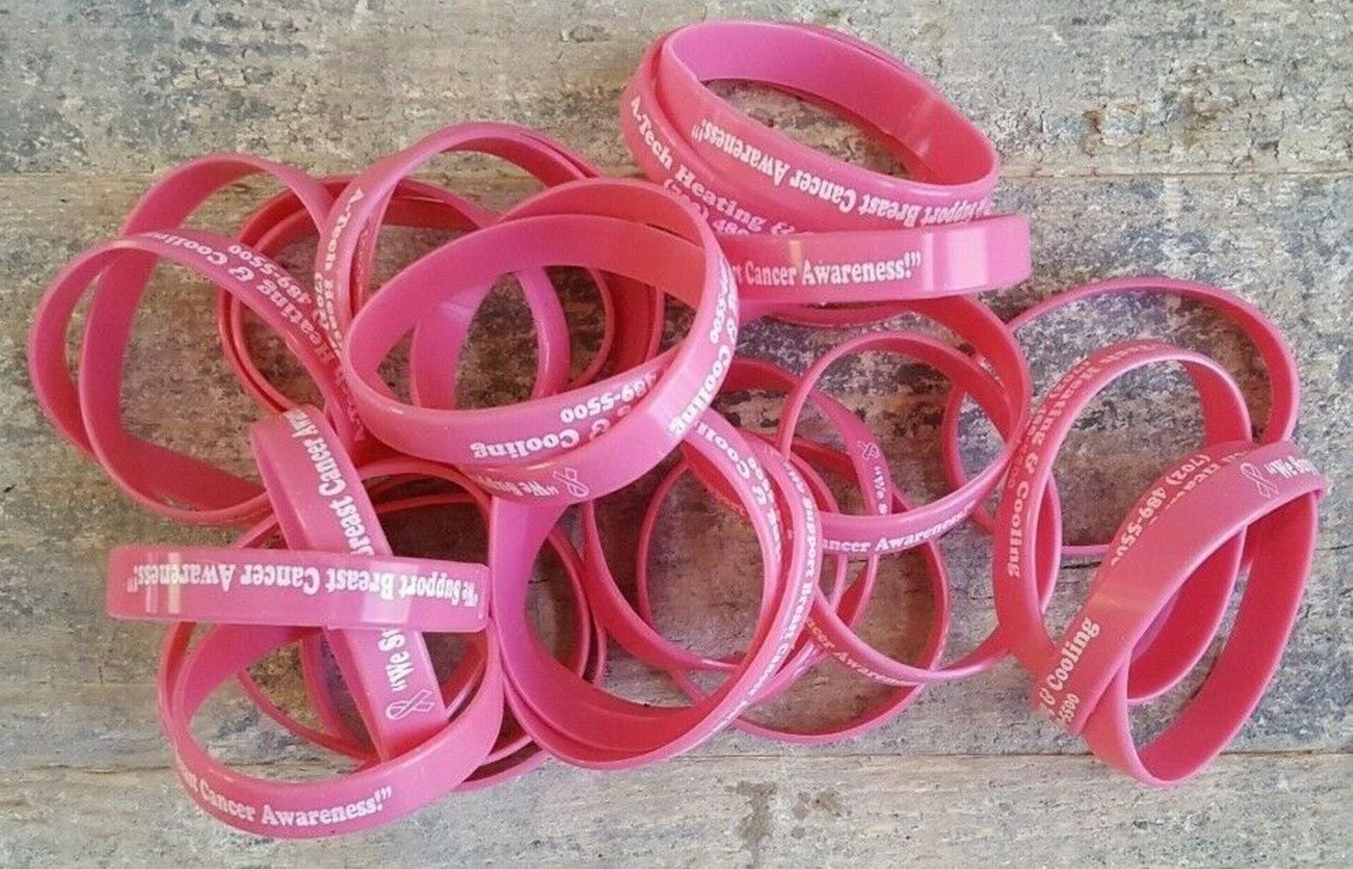 29 X WE SUPPORT BREAST CANCER AWARENESS PINK BRACELETS