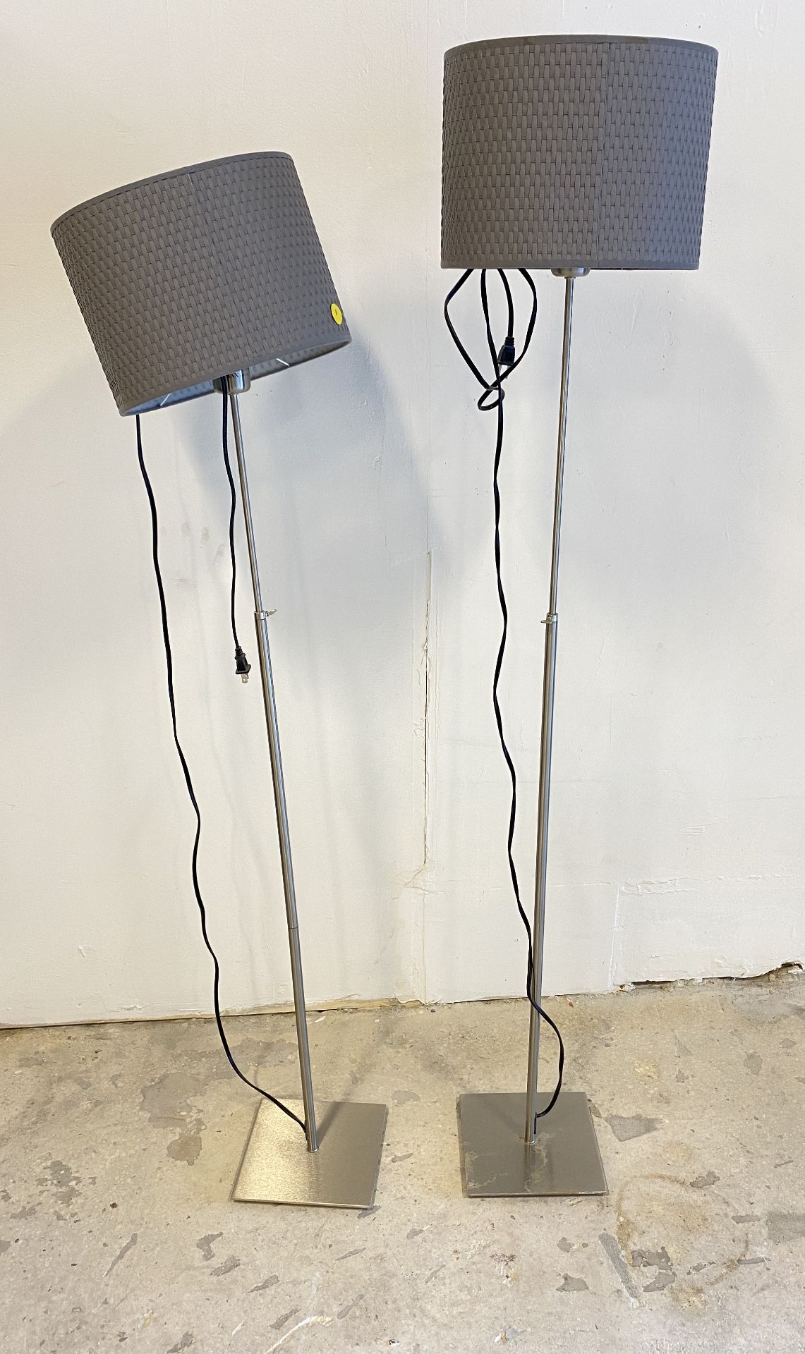 2 FLOOR LAMPS MODERN GREY AND SILVER