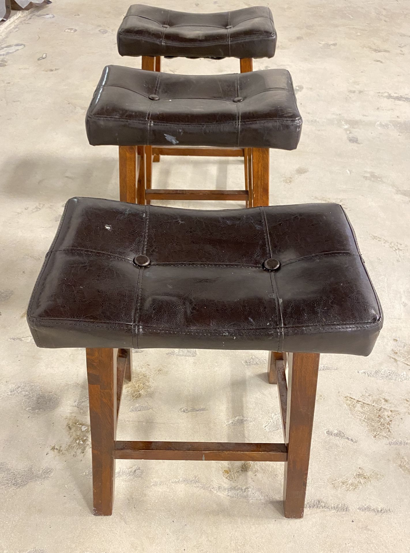 3 BROWN LEATHER STOOLS - Image 4 of 5