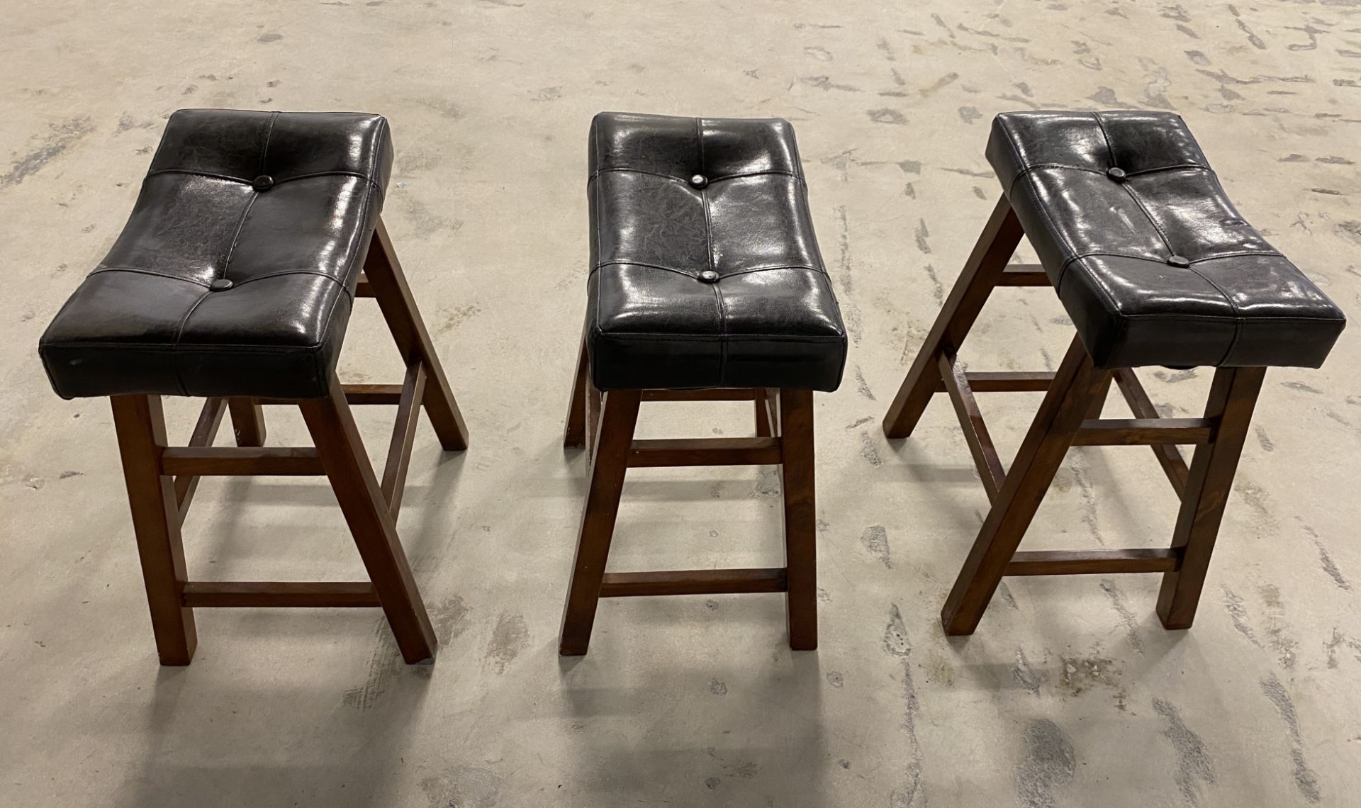 3 BROWN LEATHER STOOLS - Image 2 of 5