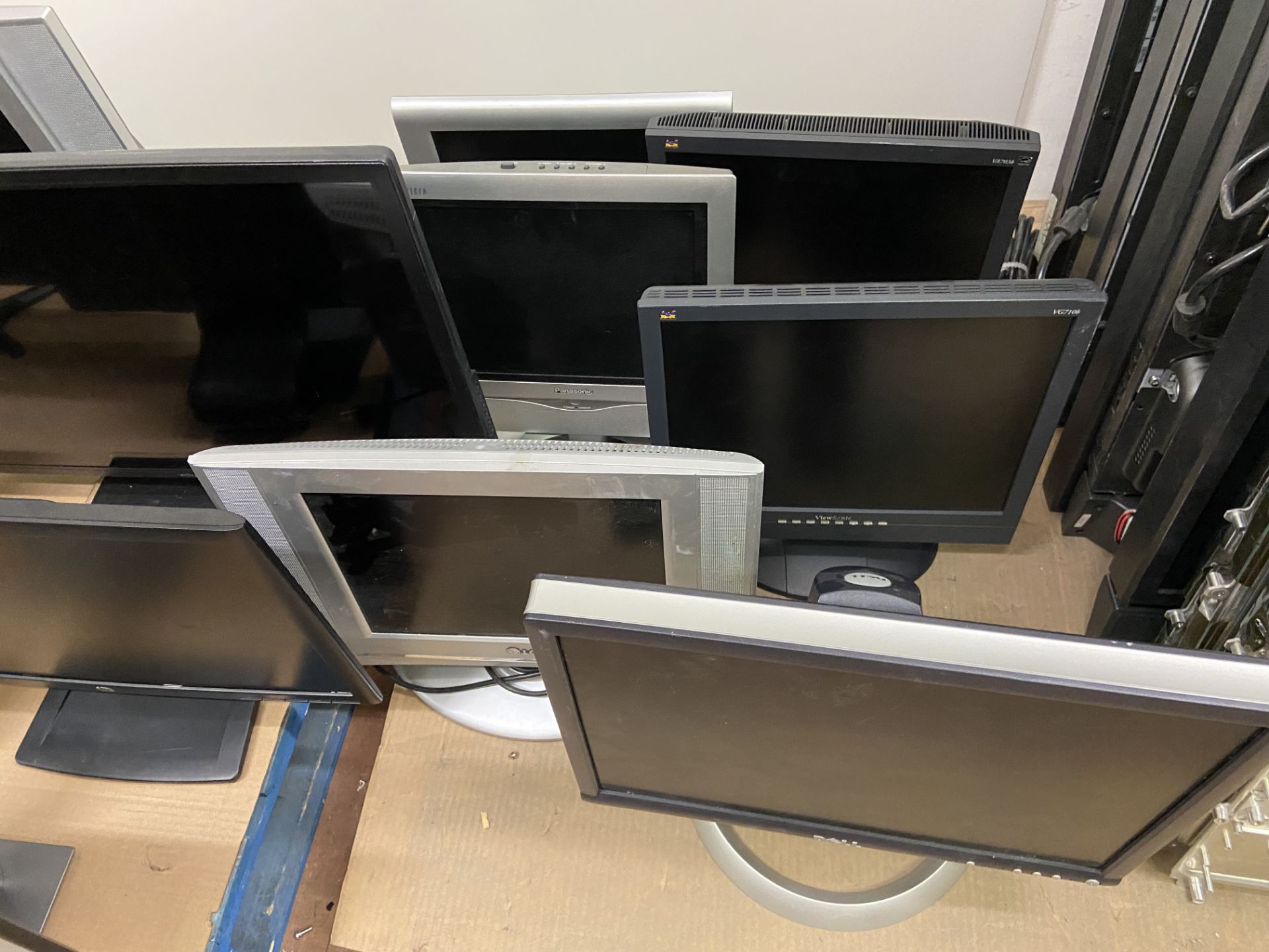 12 Assorted Computer Monitors, Various Brands and Sizes - Image 3 of 6