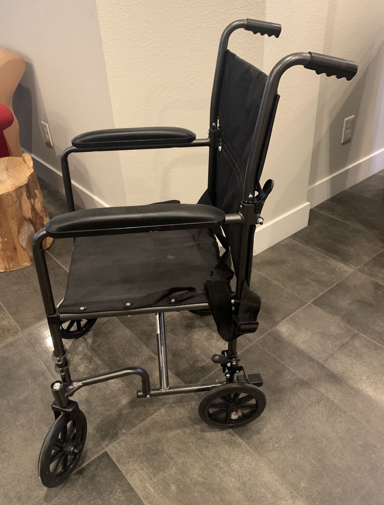 EASY TRANSPORT , FOLD UP WHEEL CHAIR , MEDICAL USE