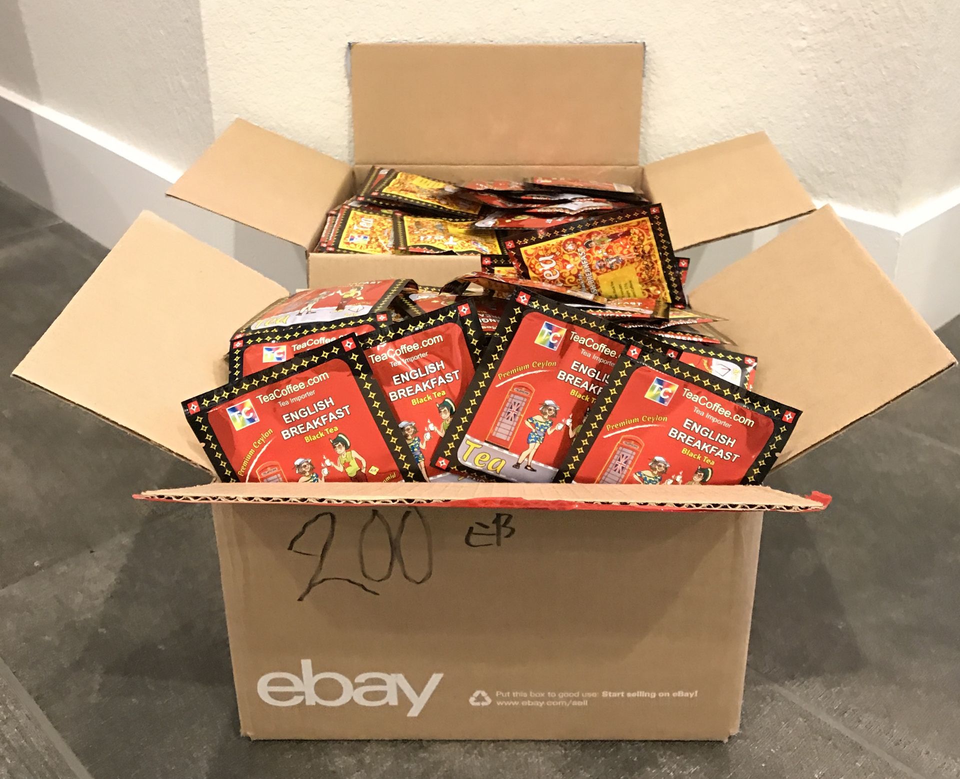 LOT OF 400 ENGLISH BREAKFAST TEA PACKS