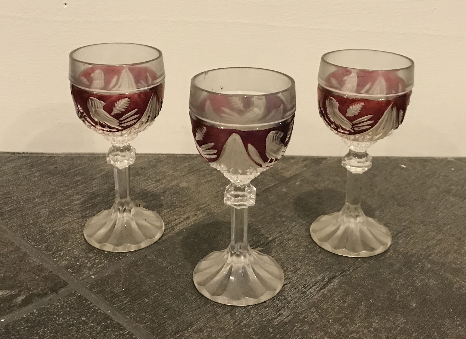 3 SMALL VINTAGE HOFBAUER AMARIS BYRDES BIRDS WINE GOBLETS