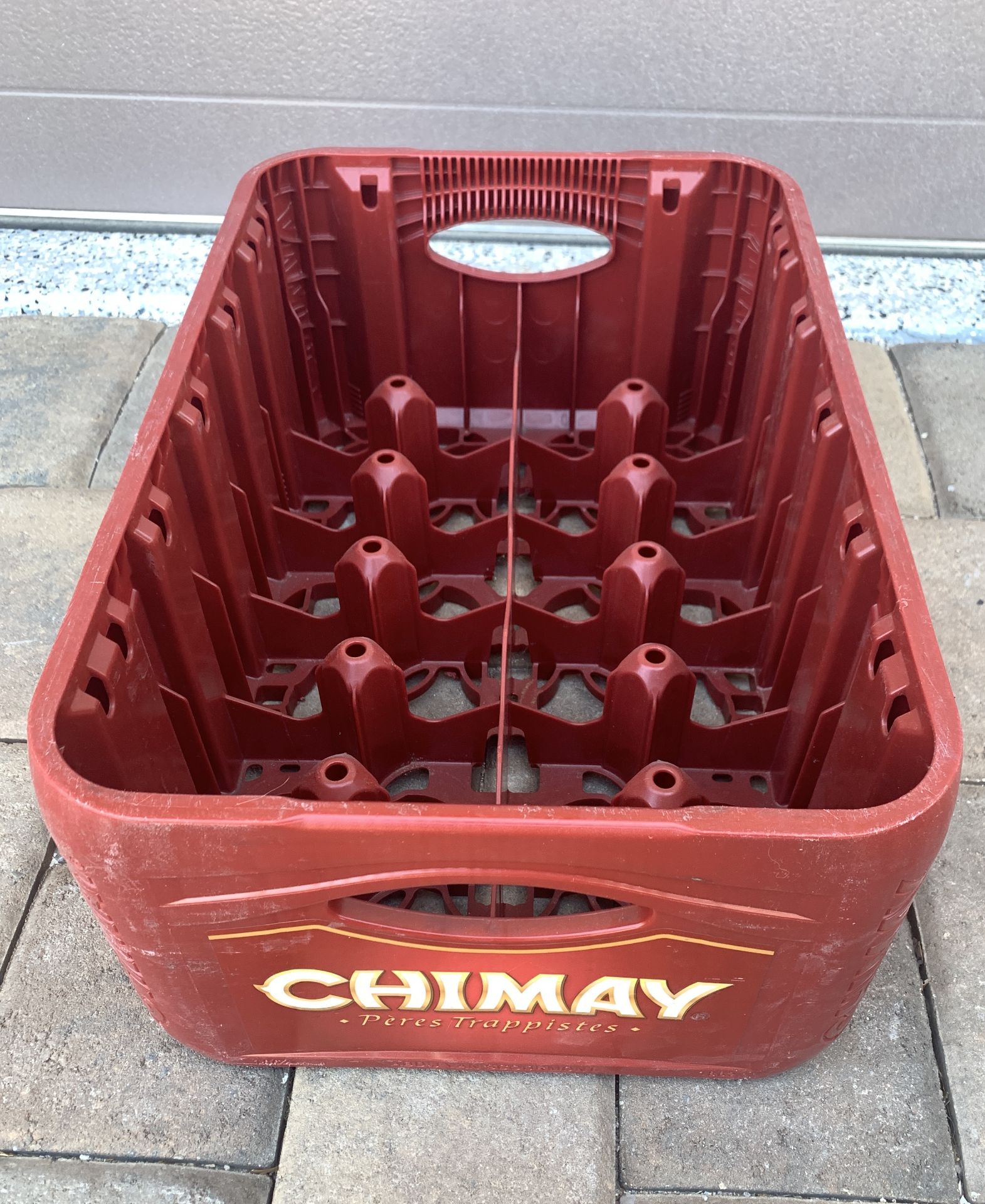 CHIMAY PERES TRAPPISTES DRINK BEER CRATE PLASTIC - Image 3 of 3