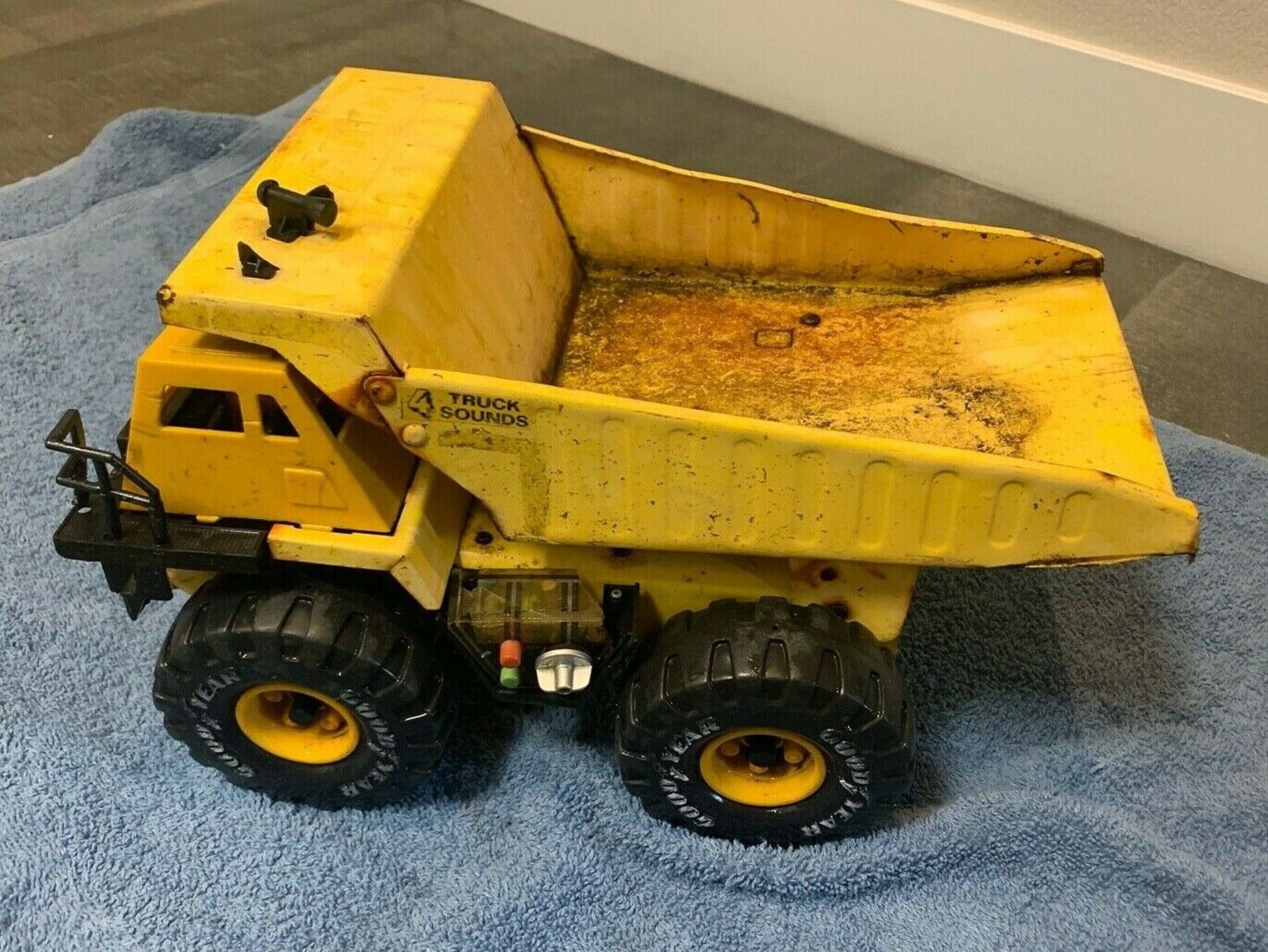 Vintage Tonka BUDDY L Big Bruiser Dump Truck 4 Sounds Light 1991 Steel - Image 4 of 4