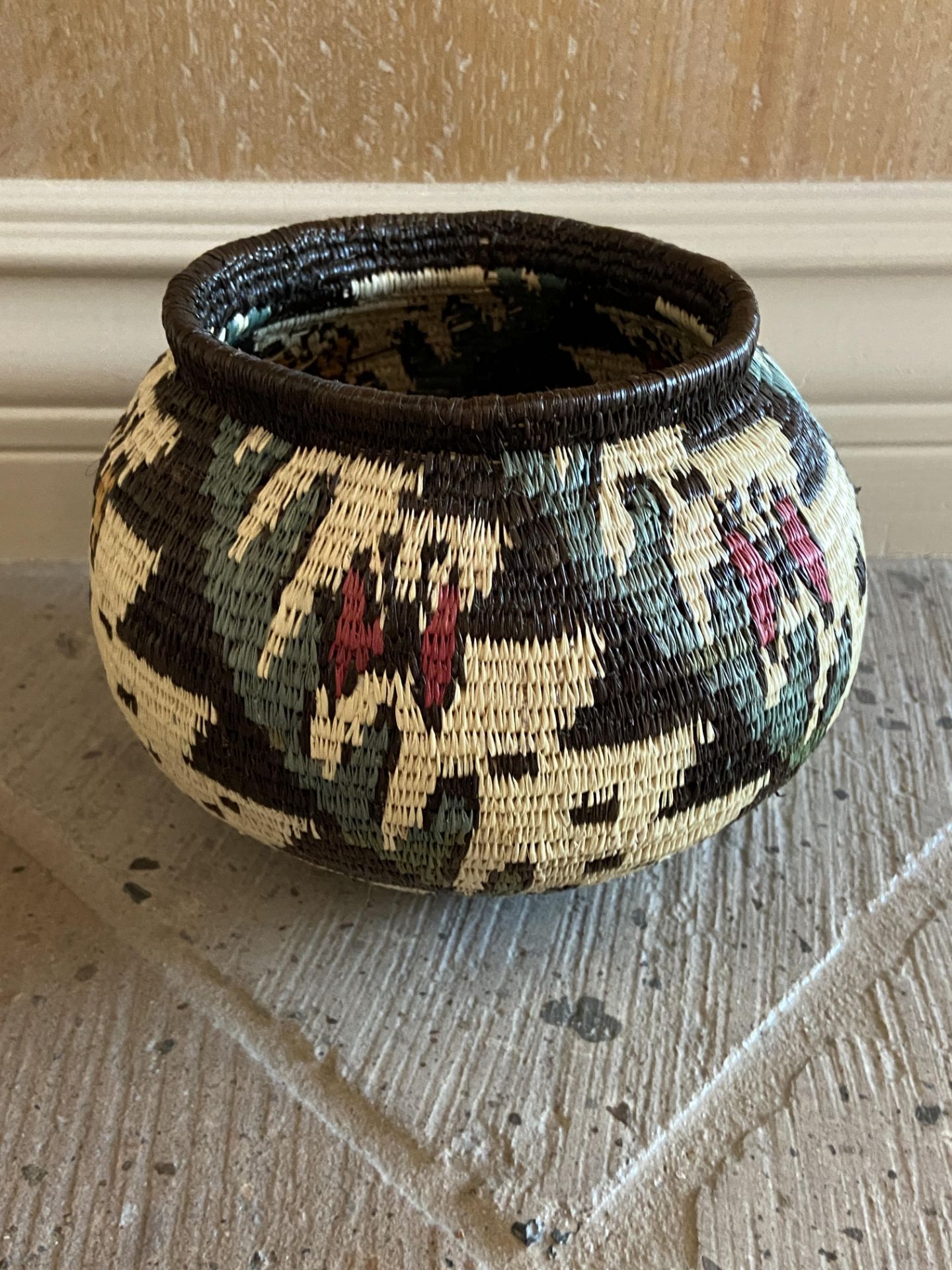 Native American Hand Woven Basket - Bild 3 aus 4