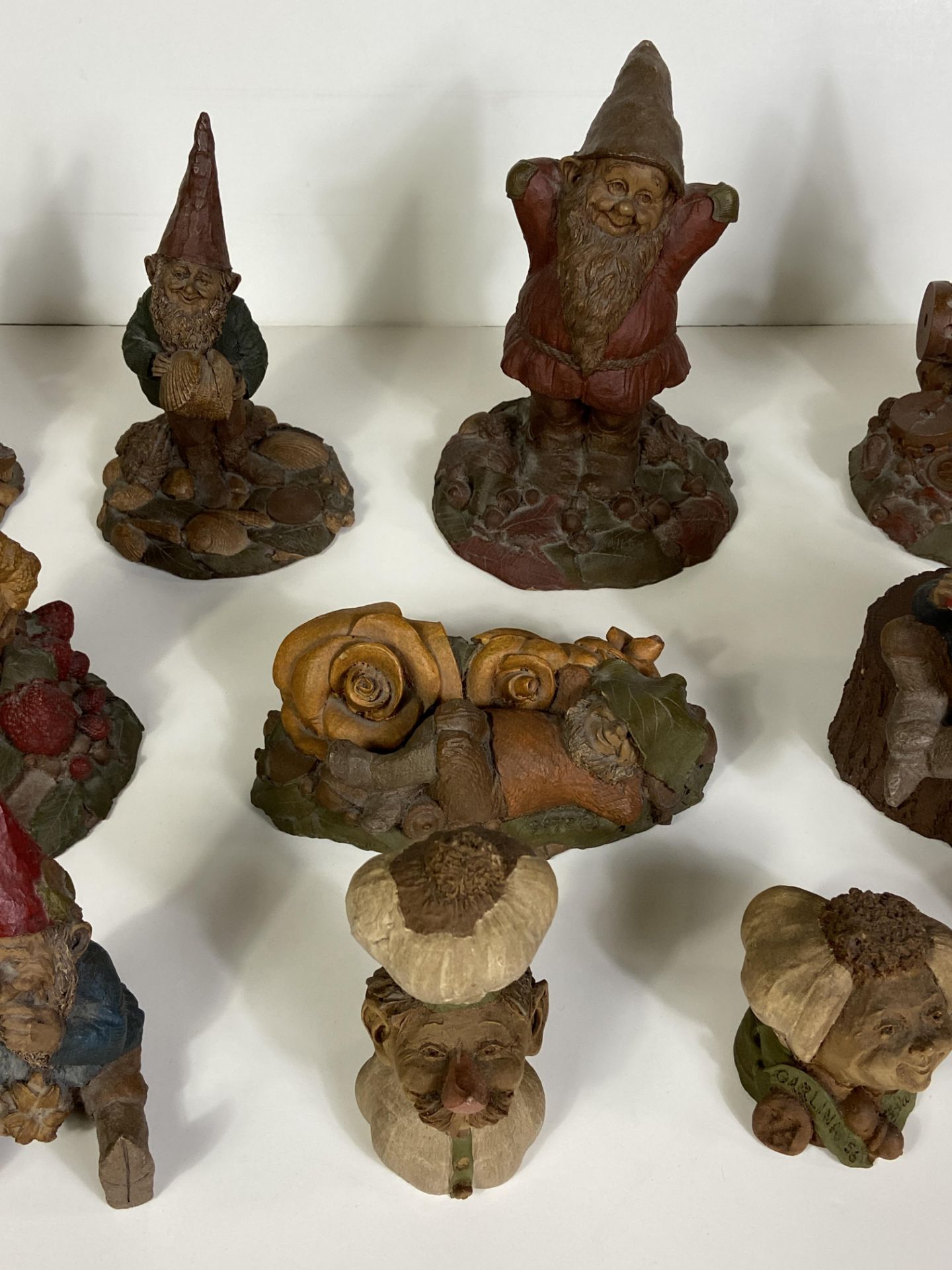 15 Whimsical Troll Gnome Sculptures - Bild 5 aus 5