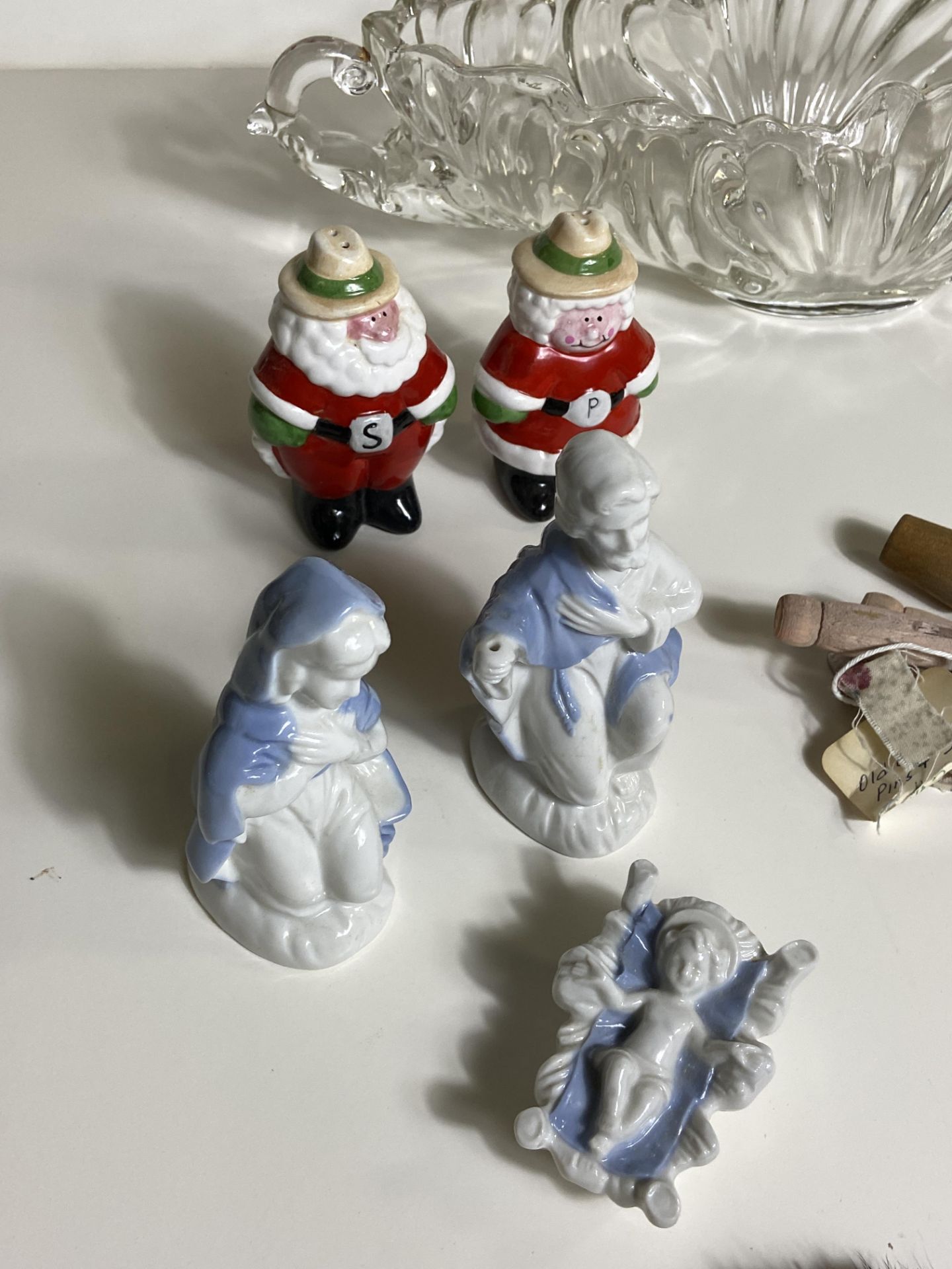 Misc Glass Bowls, Santa Salt/Pepper Shakers, Christian Glass Sculptures, Mink Colar - Image 3 of 7