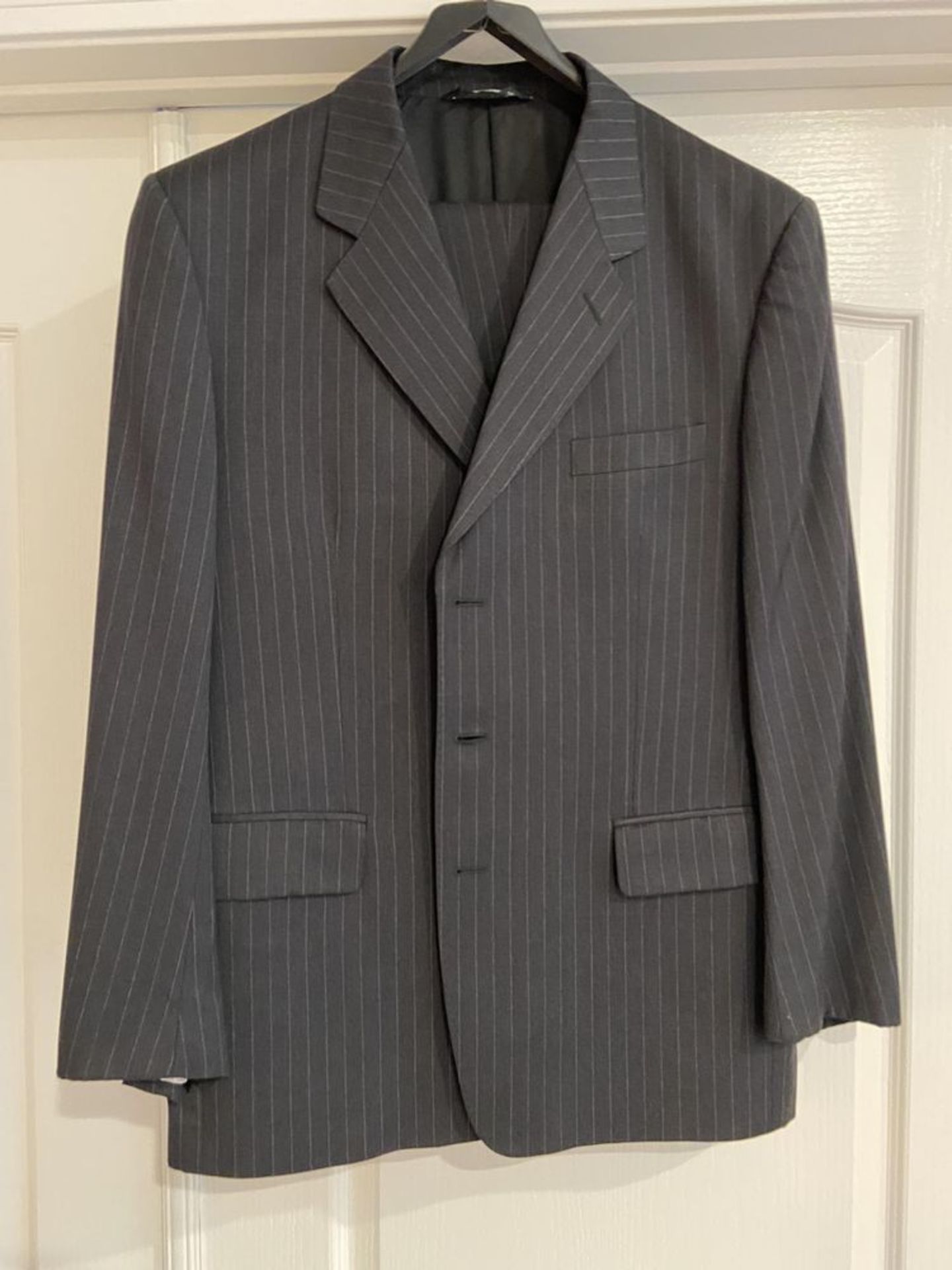 Collection of High End Men's Clothing: 6 Suits Size 42R, 1 Sport Jacket Size 42R, 1 Polo XL - Bild 16 aus 18