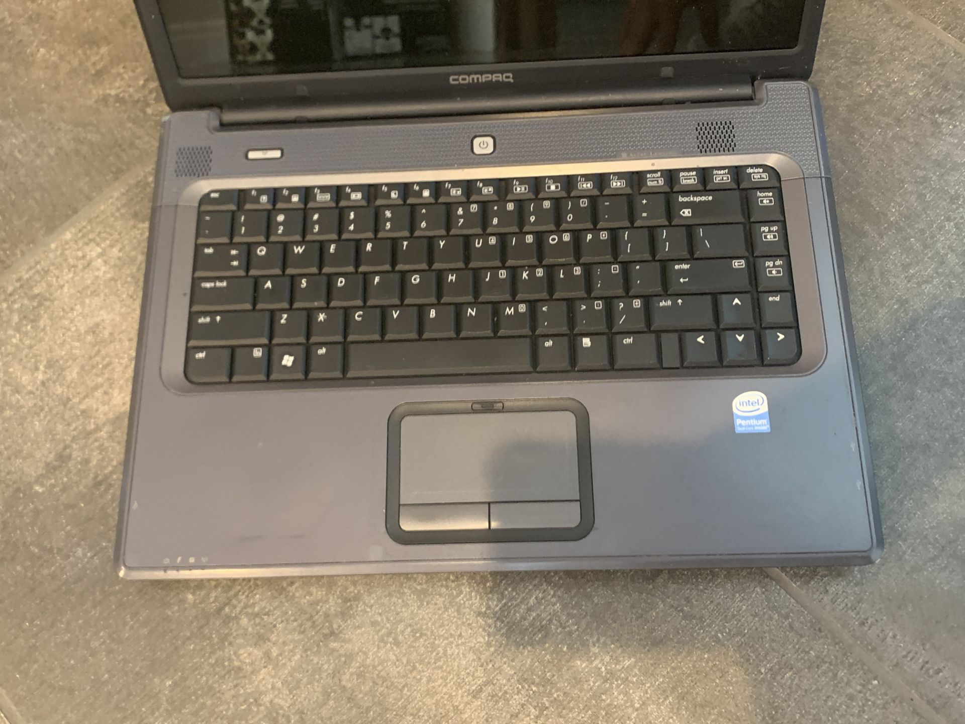 HP COMPAQ PRESARIO C700 LAPTOP - Image 4 of 5