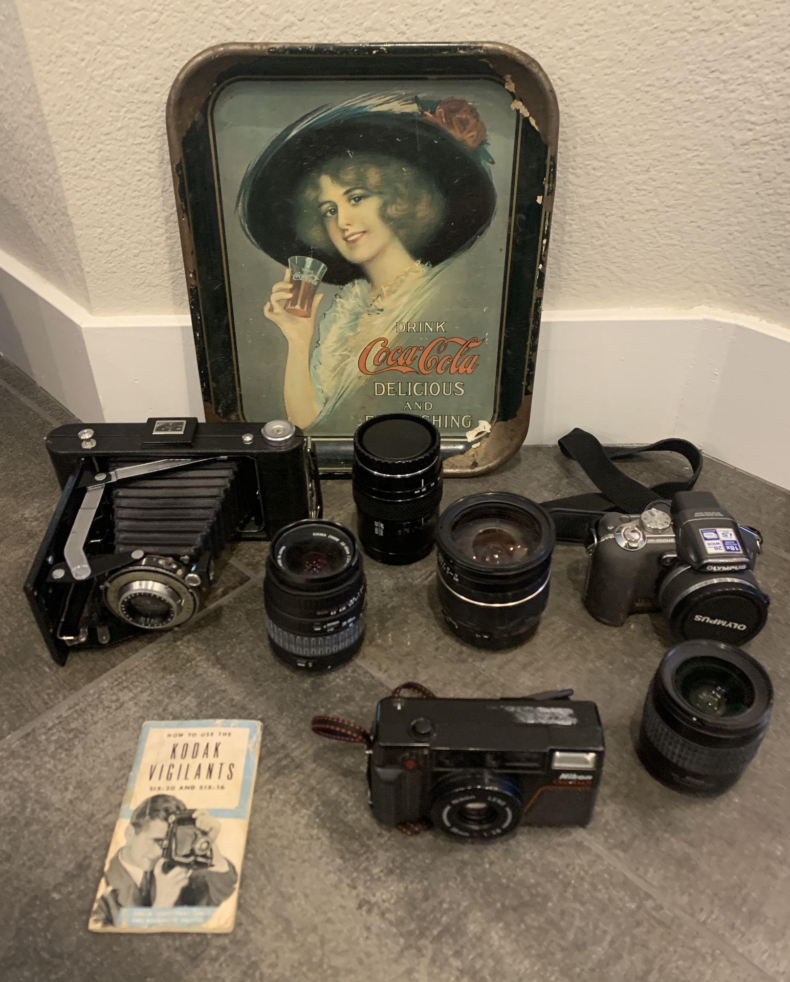 VINTAGE CAMERA'S AND LENSES / COCA COLA ANTIQUE TRAY