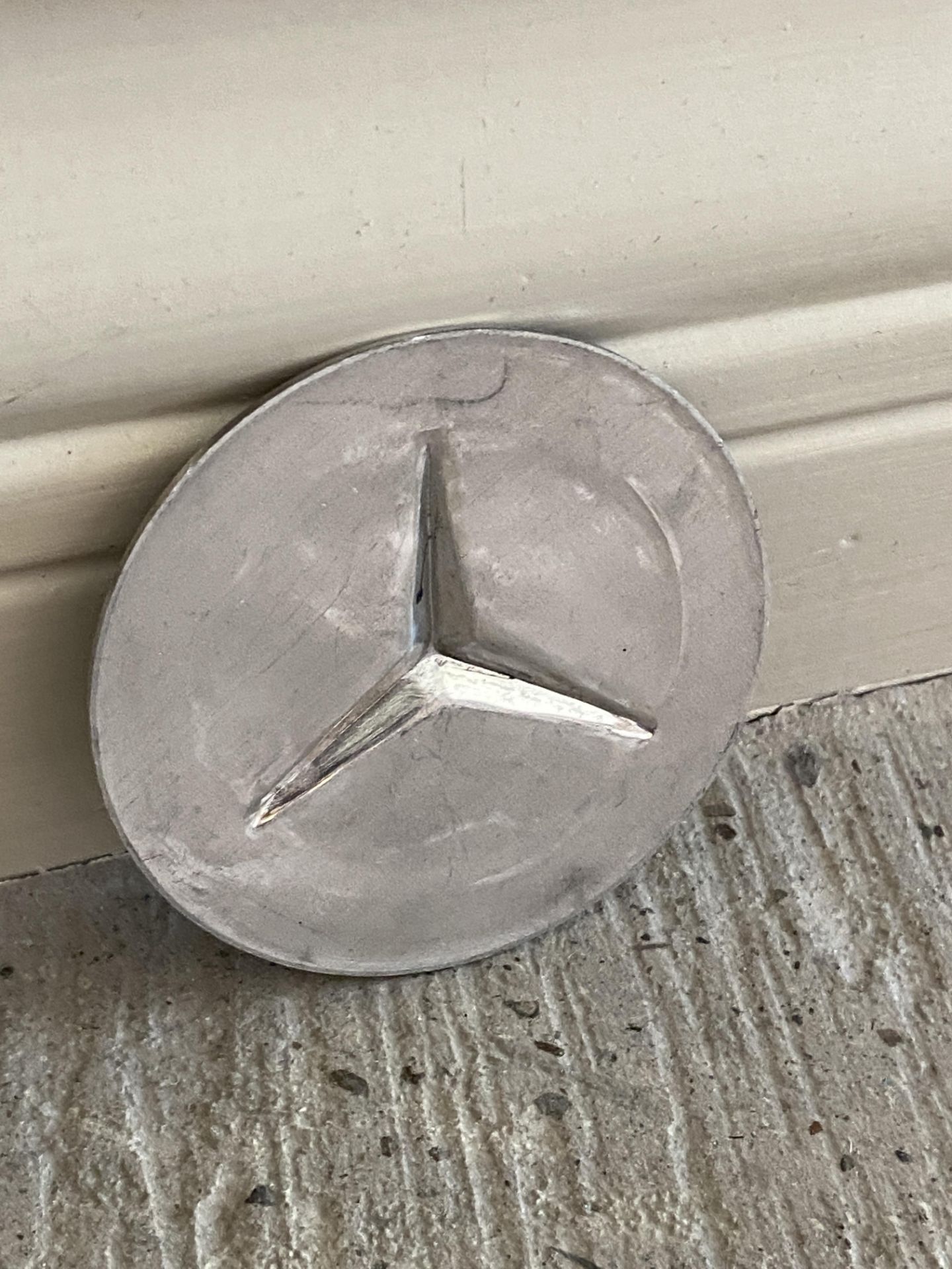 Mercedes Benz Symbol Vehicle Emblem - Image 3 of 3