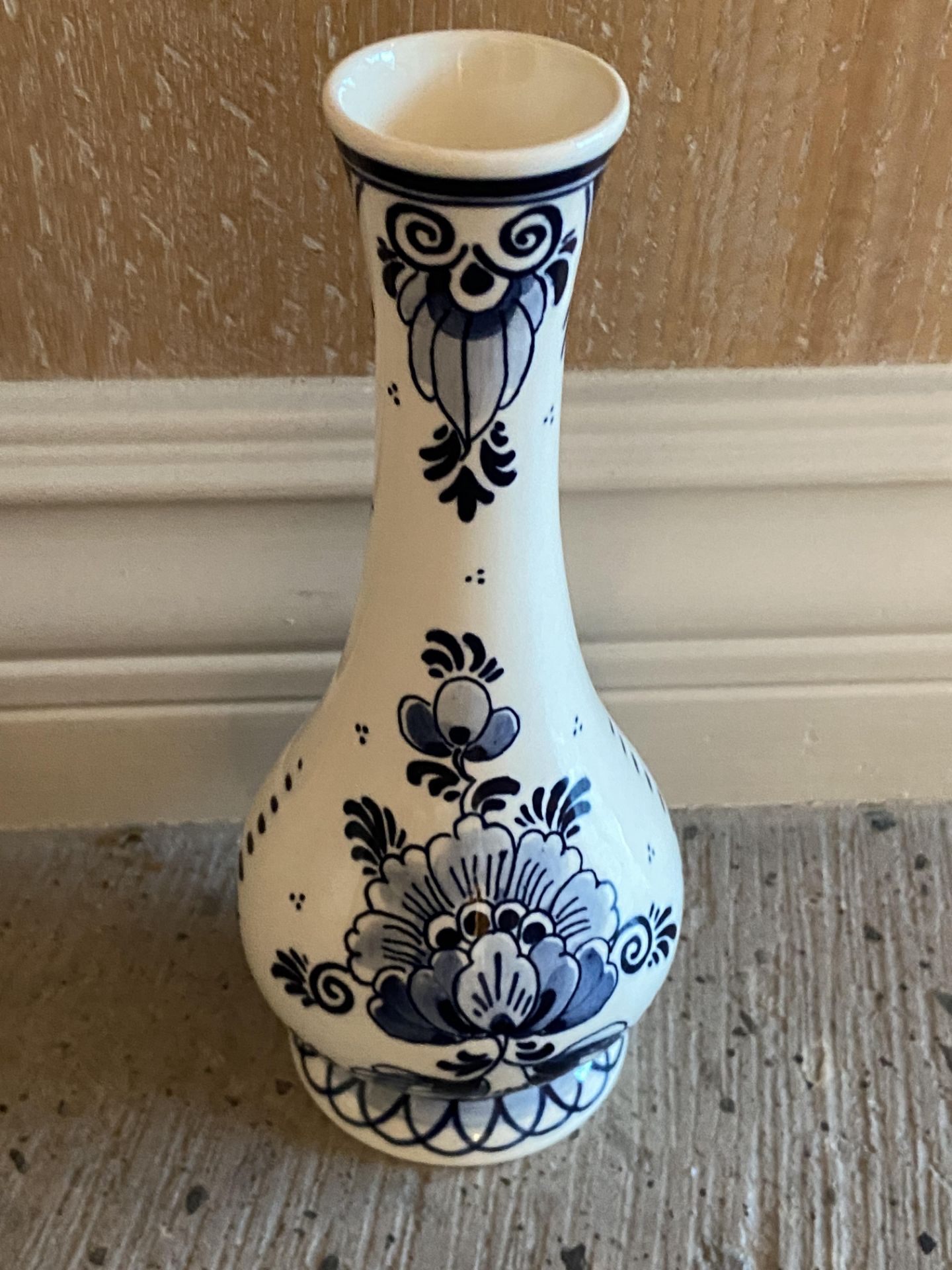 Royal Goedewaagen Delft White/Blue Vase - Image 2 of 4