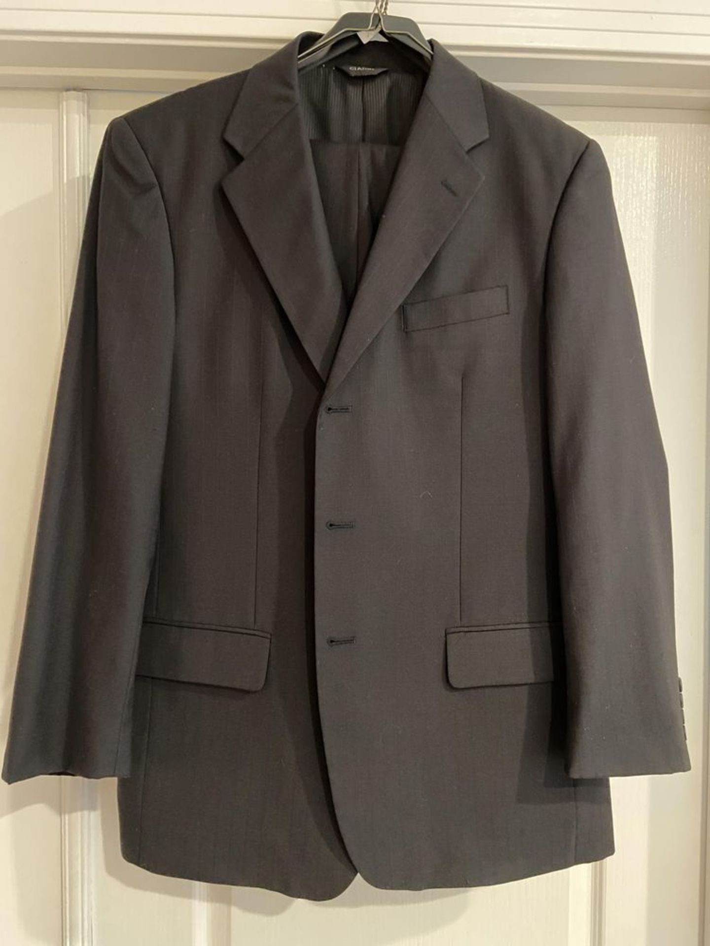 Collection of High End Men's Clothing: 6 Suits Size 42R, 1 Sport Jacket Size 42R, 1 Polo XL - Bild 14 aus 18